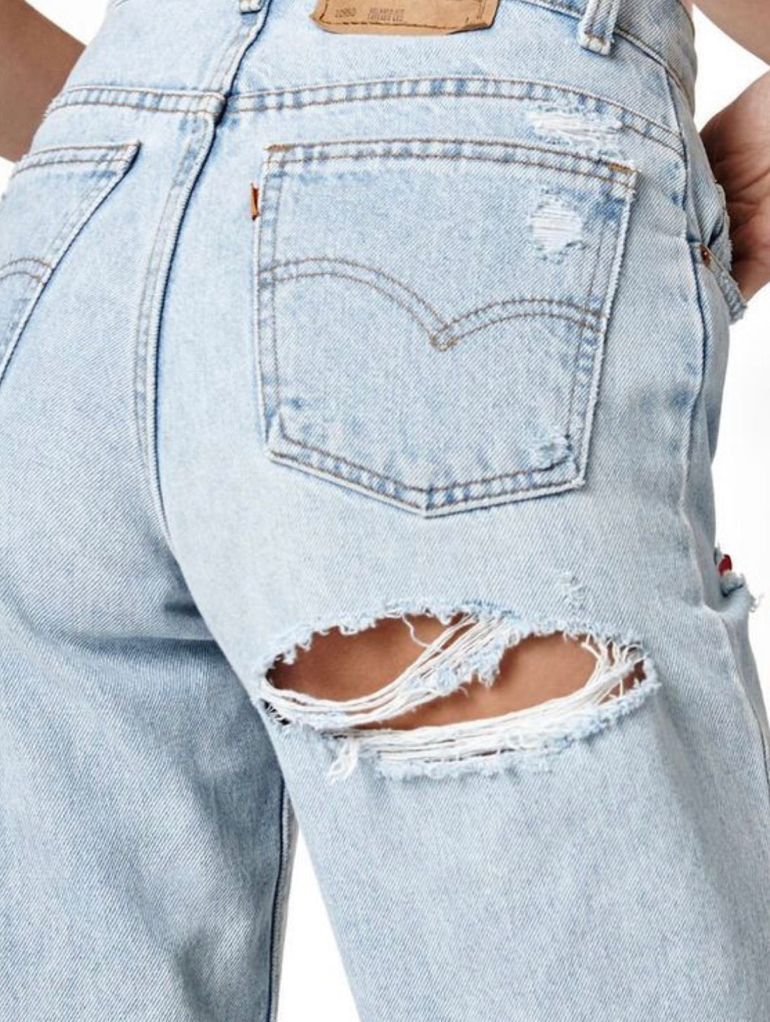 Jeans Levi’s Vintage con spacco chiaro - R.a. Boutique 