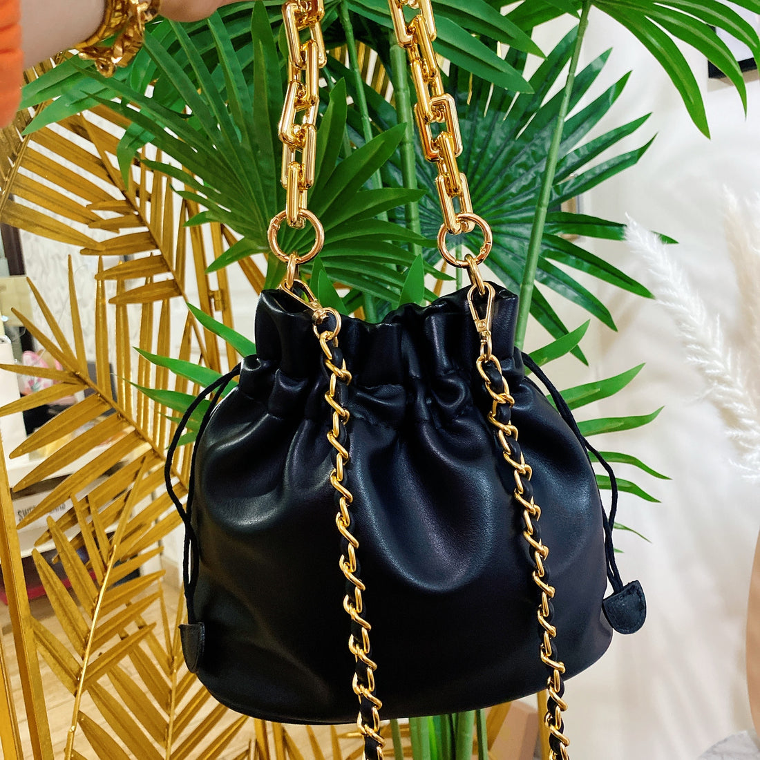 Secchiello con catena e tracolla - R.a. Boutique 