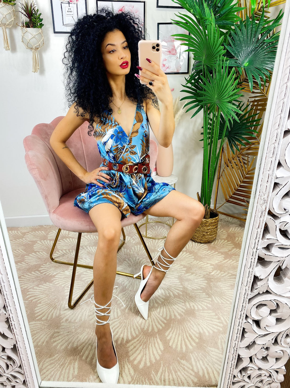 Cinturone largo con occhielli grandi - R.a. Boutique 