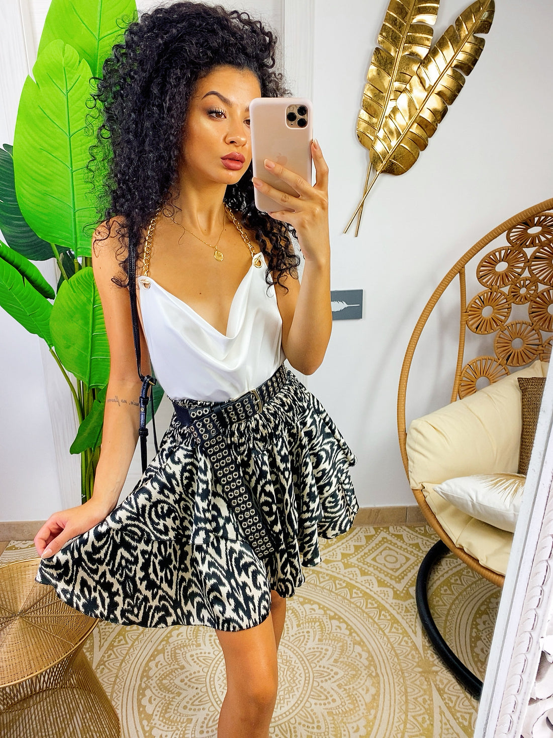 Gonna a balze a fiori neri - R.a. Boutique 