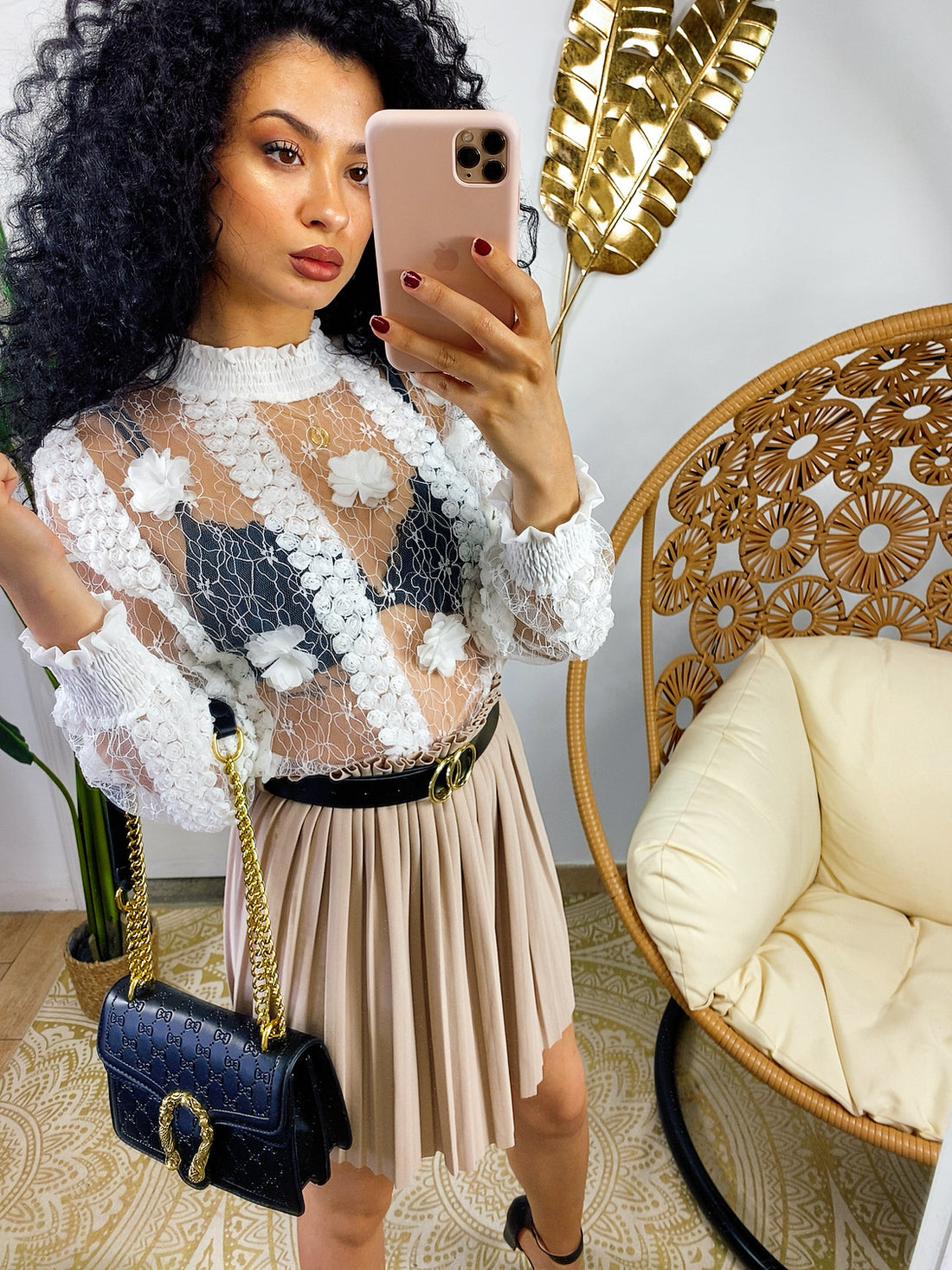 Blusa con riccietto e ricami - R.a. Boutique 