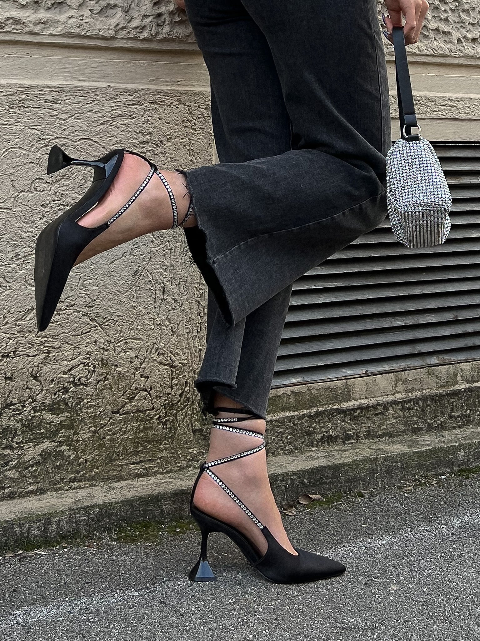 Sandali con strass nero - R.a. Boutique 