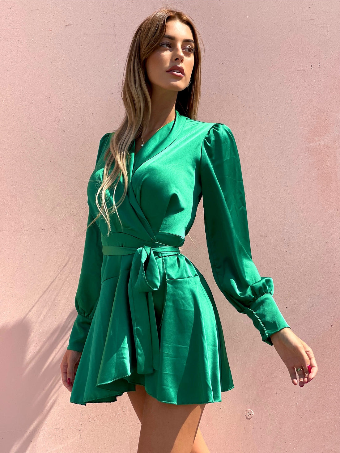 Abito in raso verde smeraldo - R.a. Boutique 