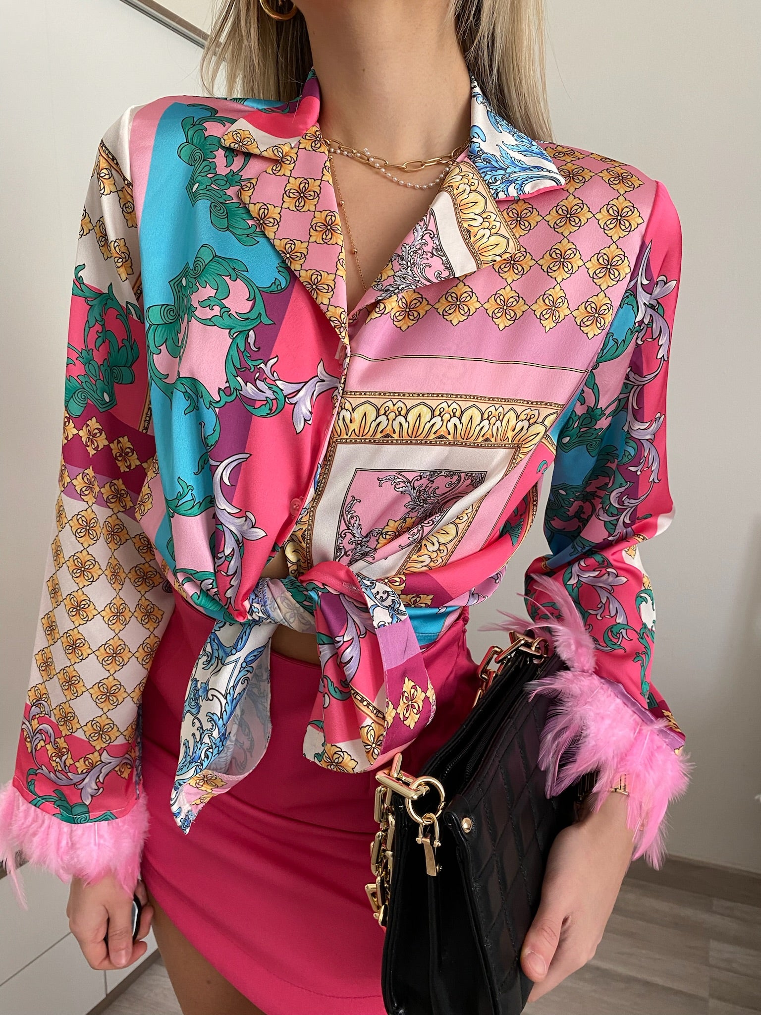Camicia Vers Fuxia con piume - R.a. Boutique 