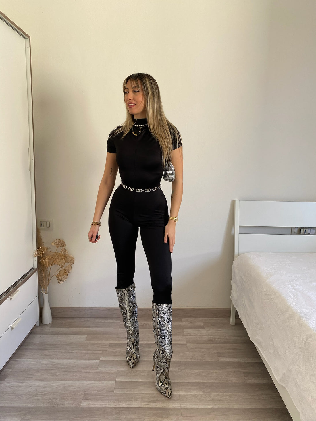 Tuta con zip manica corta - R.a. Boutique 