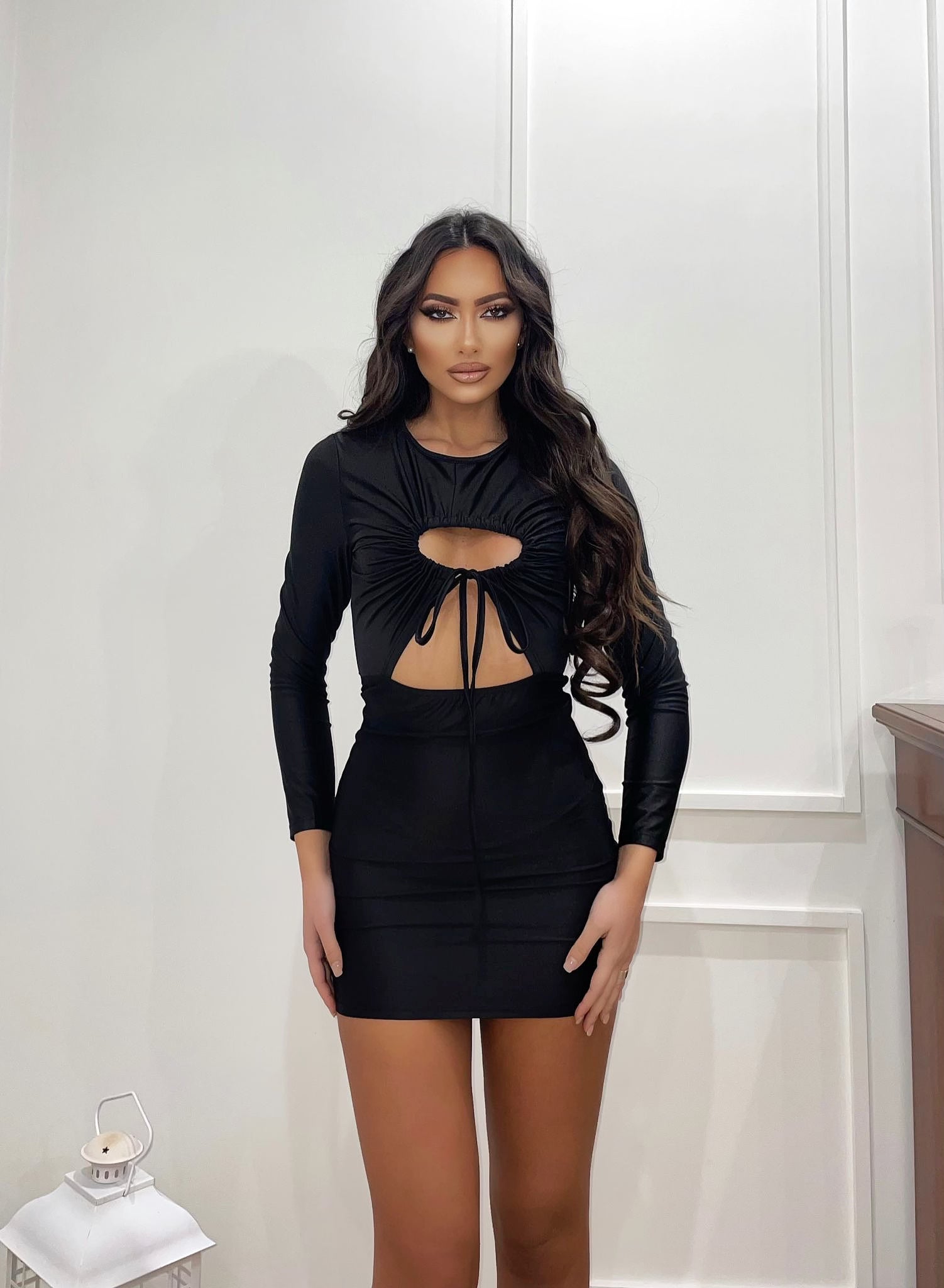 Abito nero con oblò - R.a. Boutique 