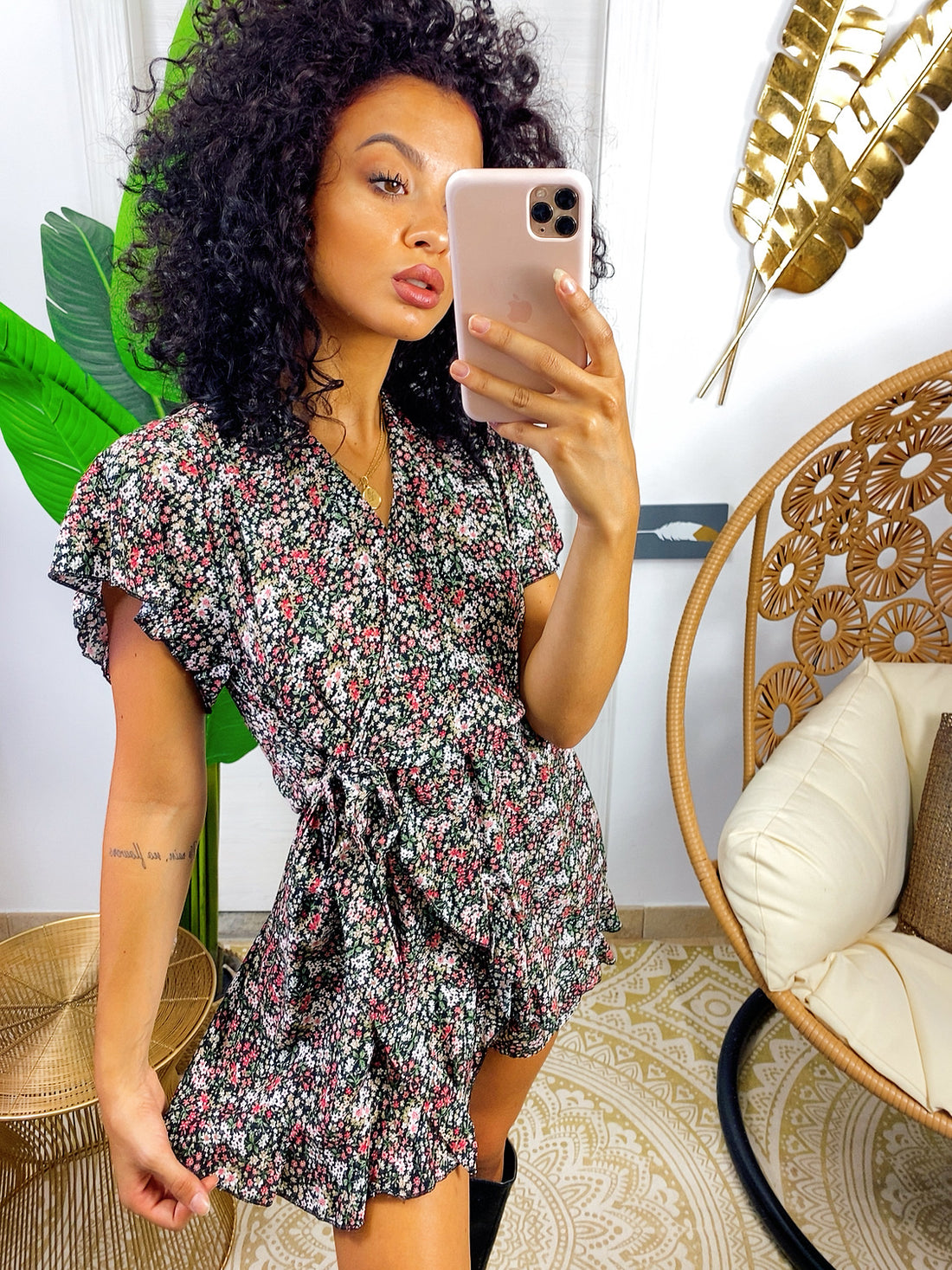 Tutina a fiorellini base nero - R.a. Boutique 