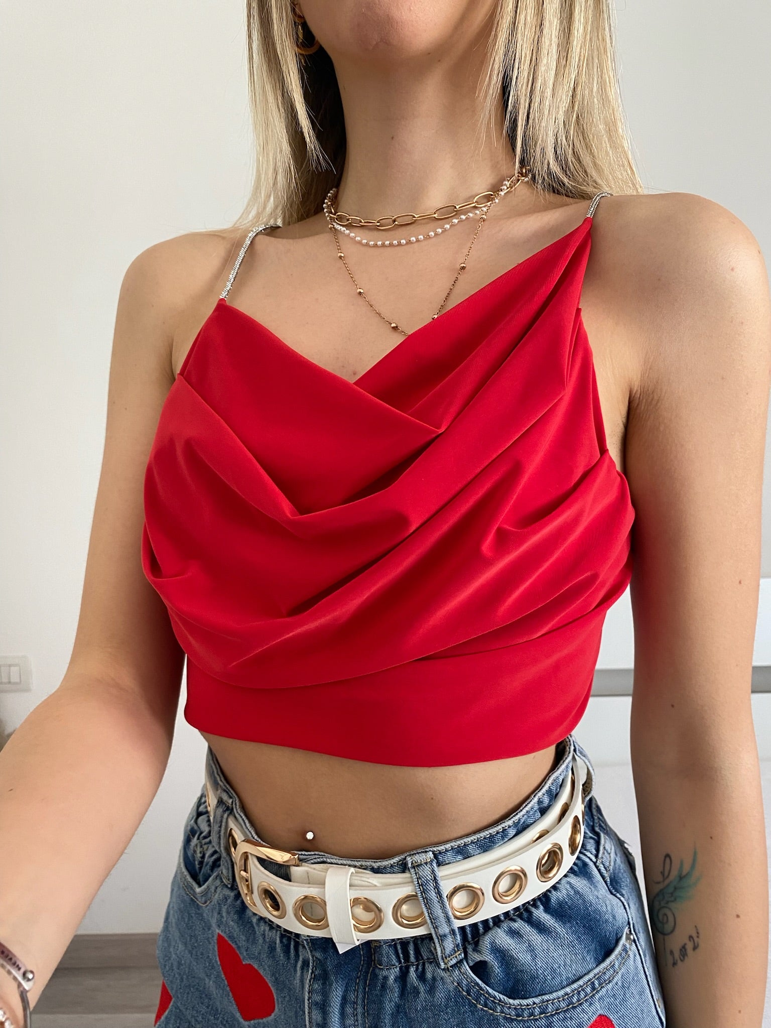 Top rosso schiena aperta con punto luce - R.a. Boutique 