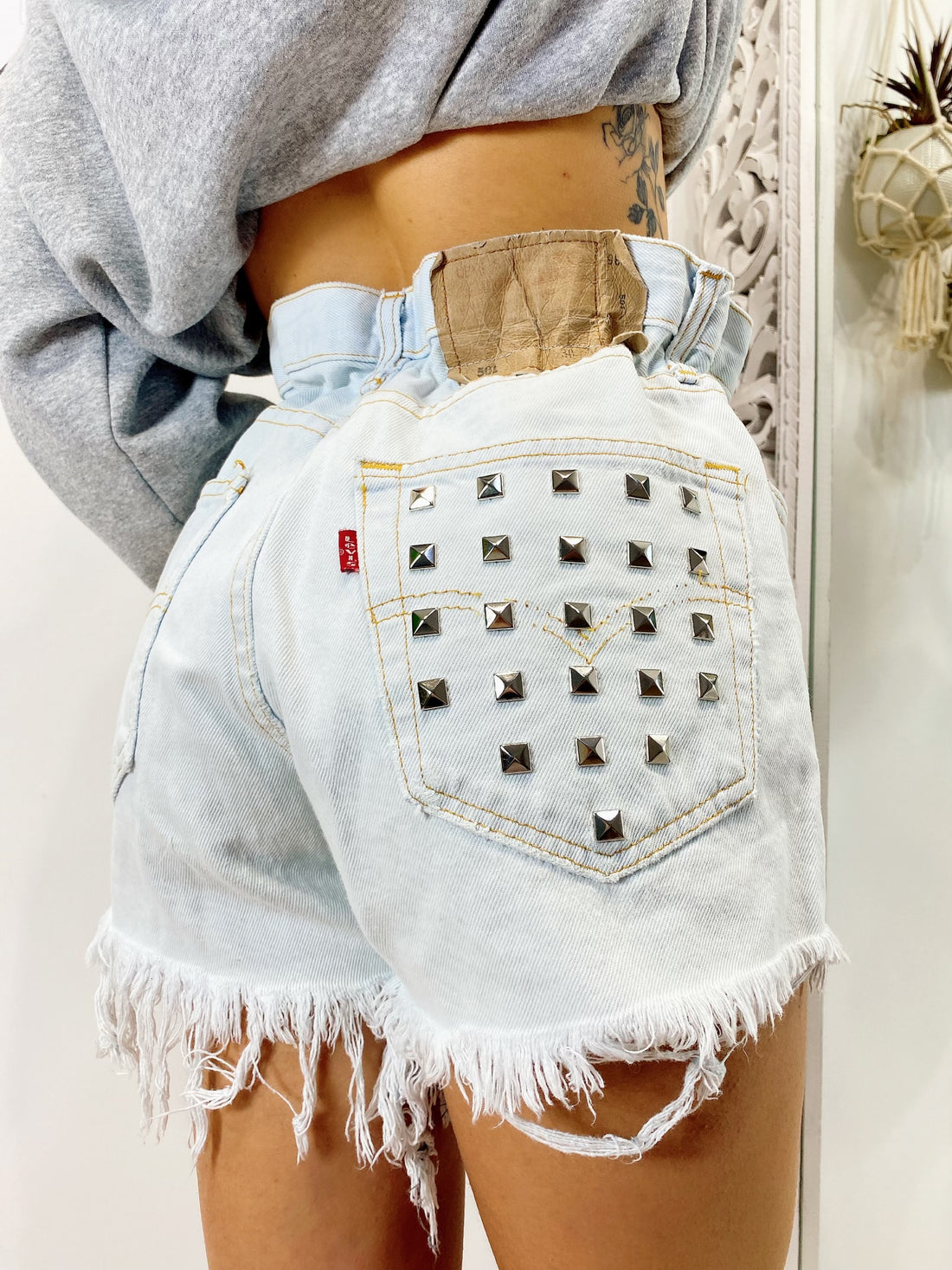 Short Levi’s Vintage con Borchie bagno chiaro - R.a. Boutique 