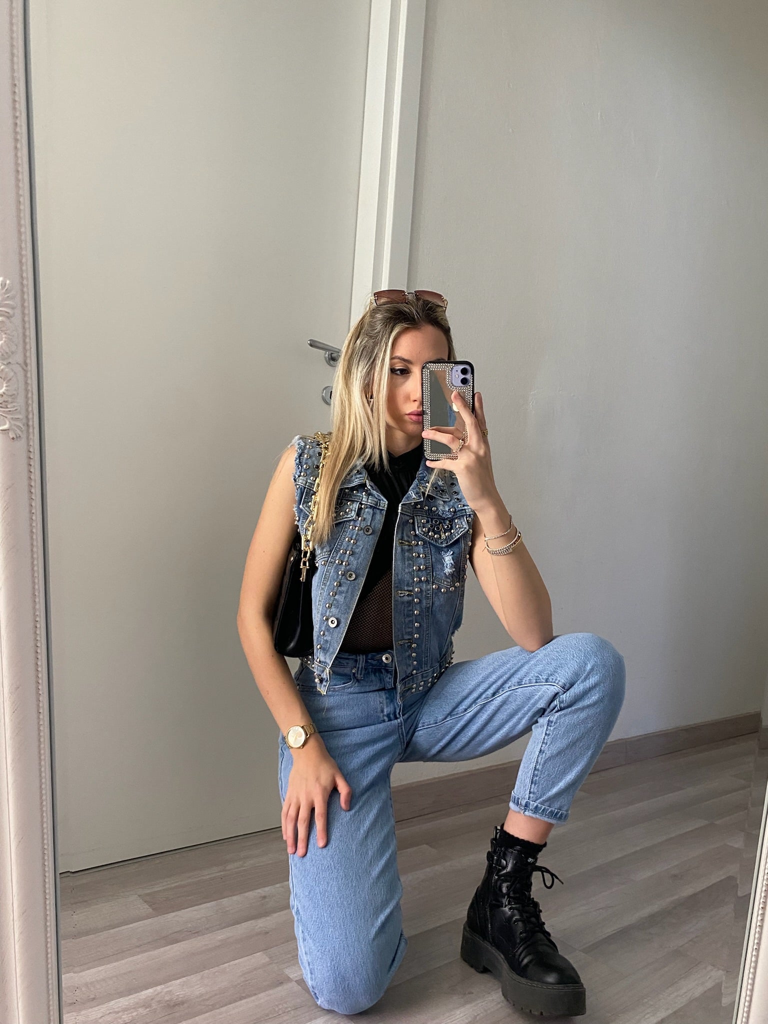 Smanicato di jeans con borchie - R.a. Boutique 