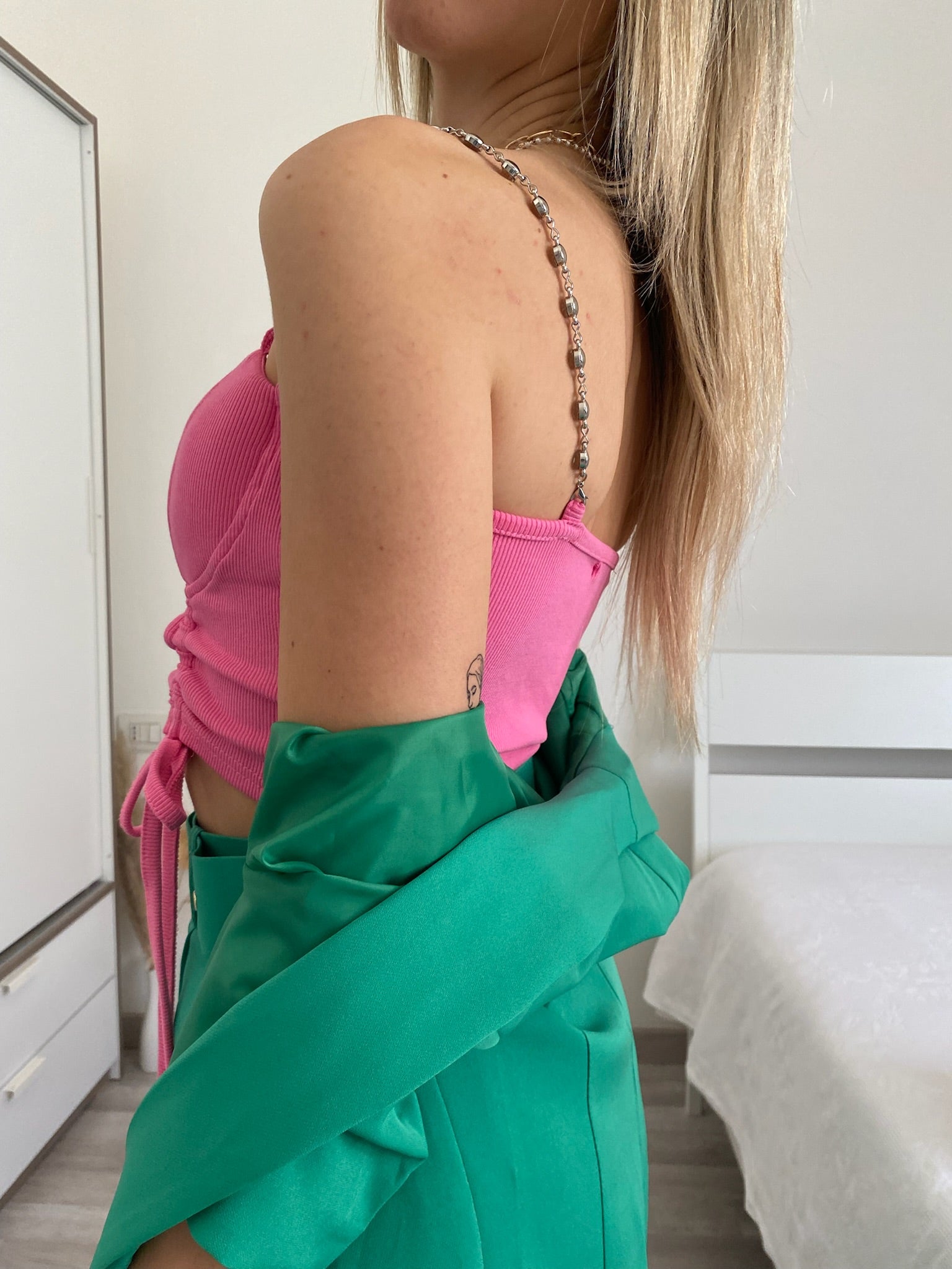 Top rosa con spalline in strass - R.a. Boutique 