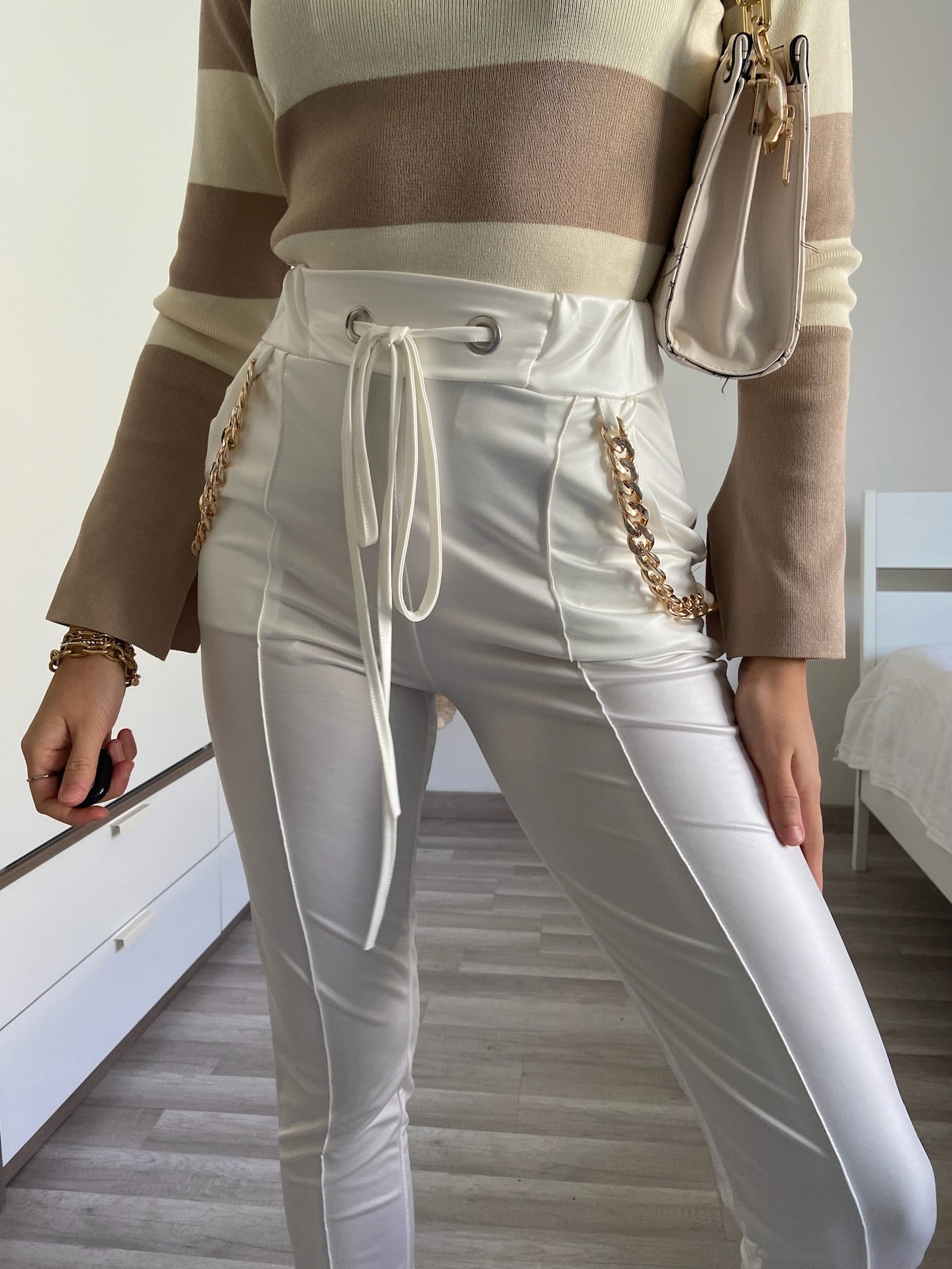 Leggins in eco-pelle con catene bianco - R.a. Boutique 