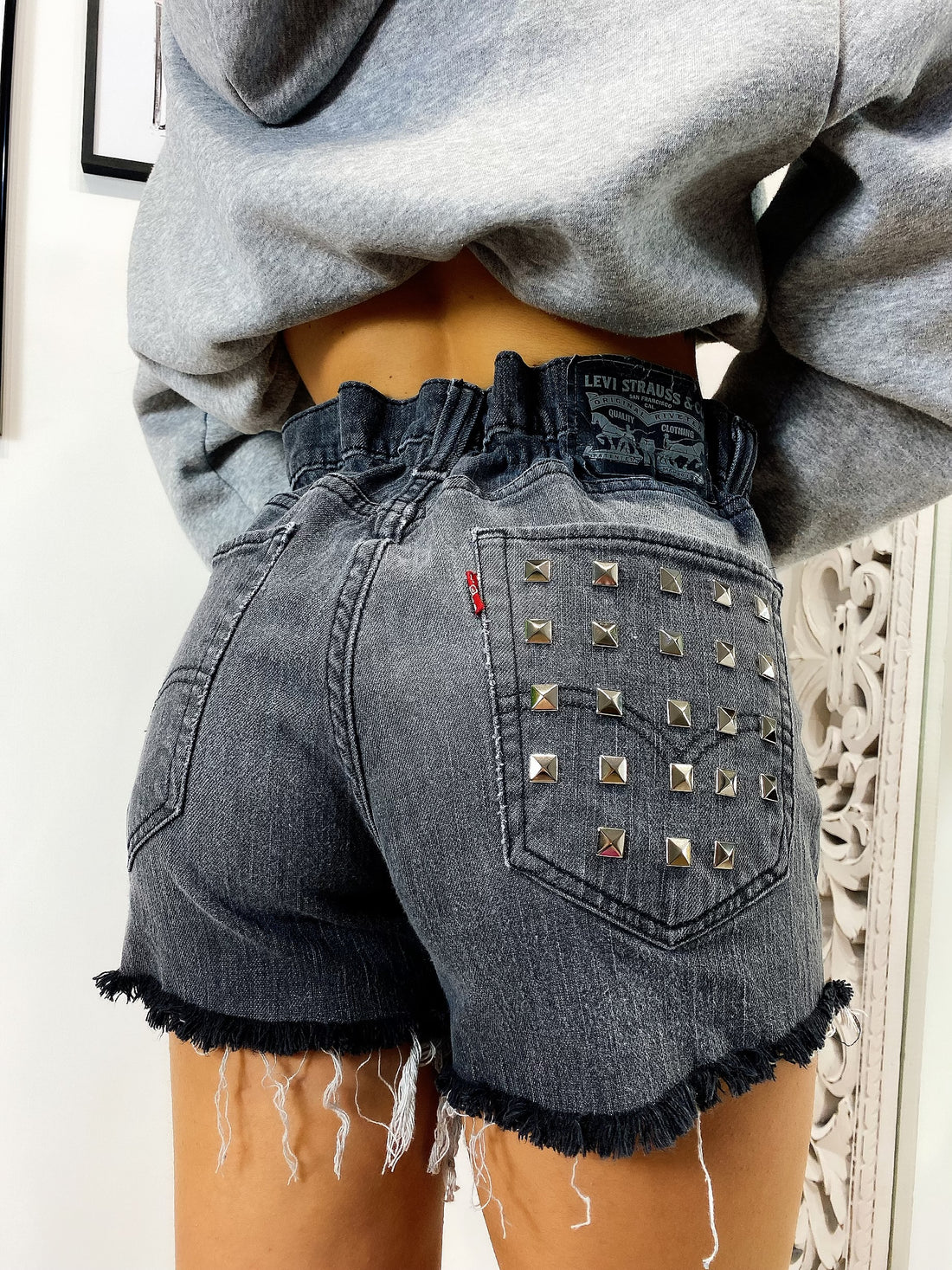 Short Levi’s Vintage con Borchie bagno grigio - R.a. Boutique 