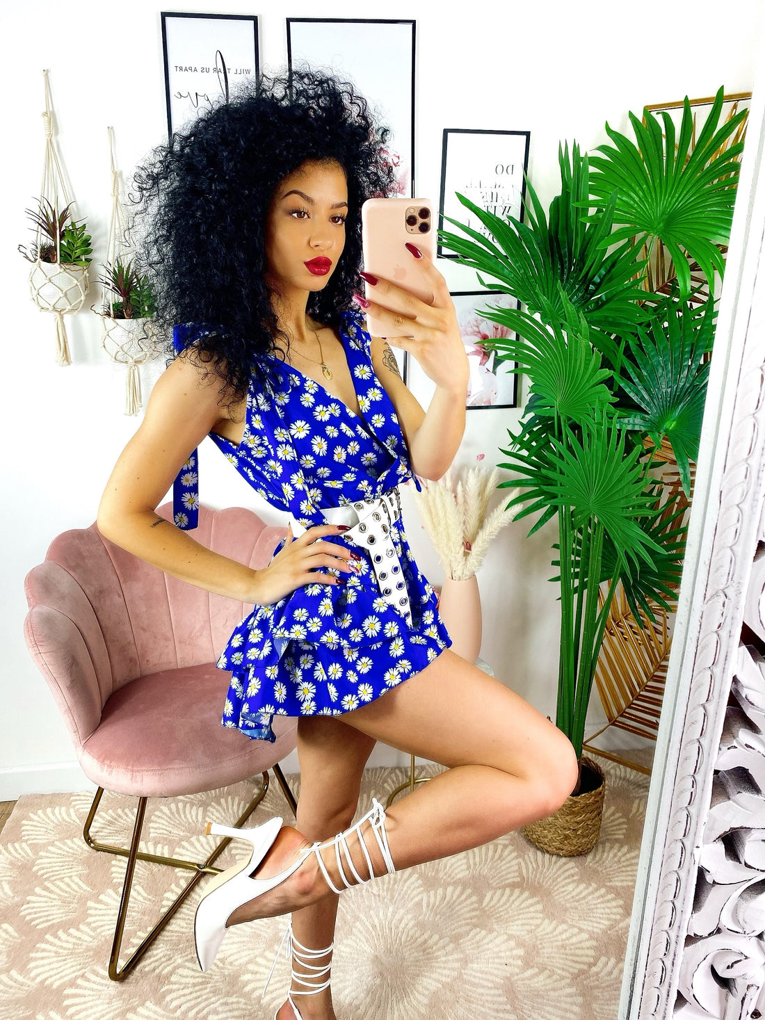 Abito con gonna a V e margherite blu - R.a. Boutique 