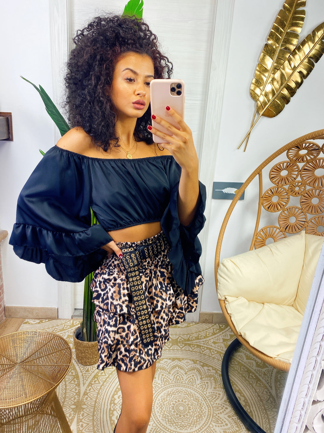 Top in raso manica lunga nero - R.a. Boutique 