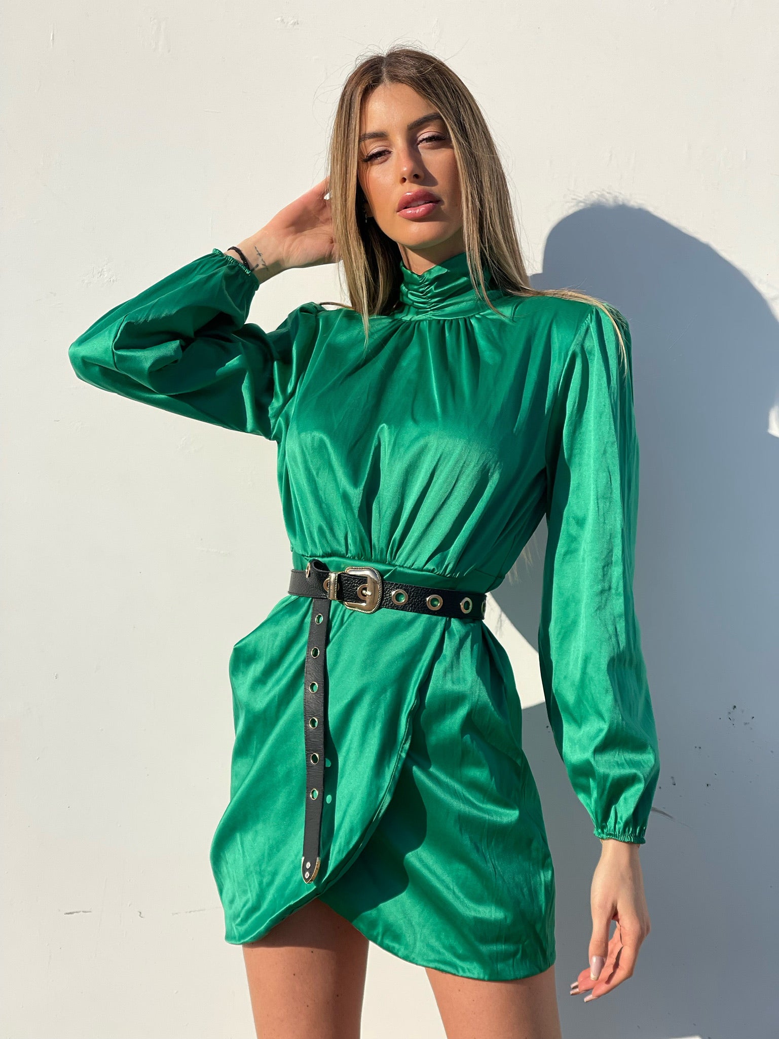 Abito in raso verde smeraldo - R.a. Boutique 