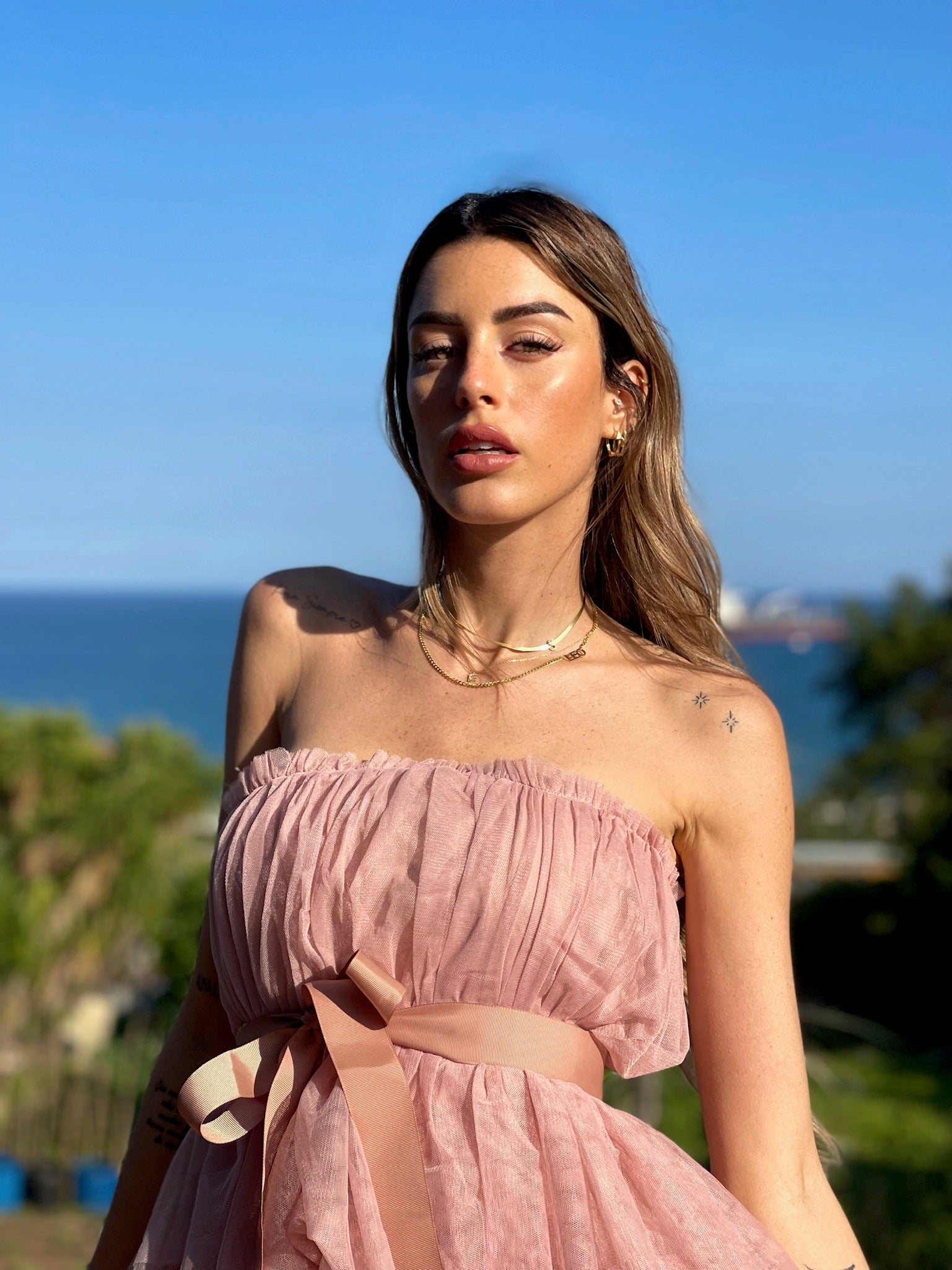 Abito in tulle a fascia cipria - R.a. Boutique 