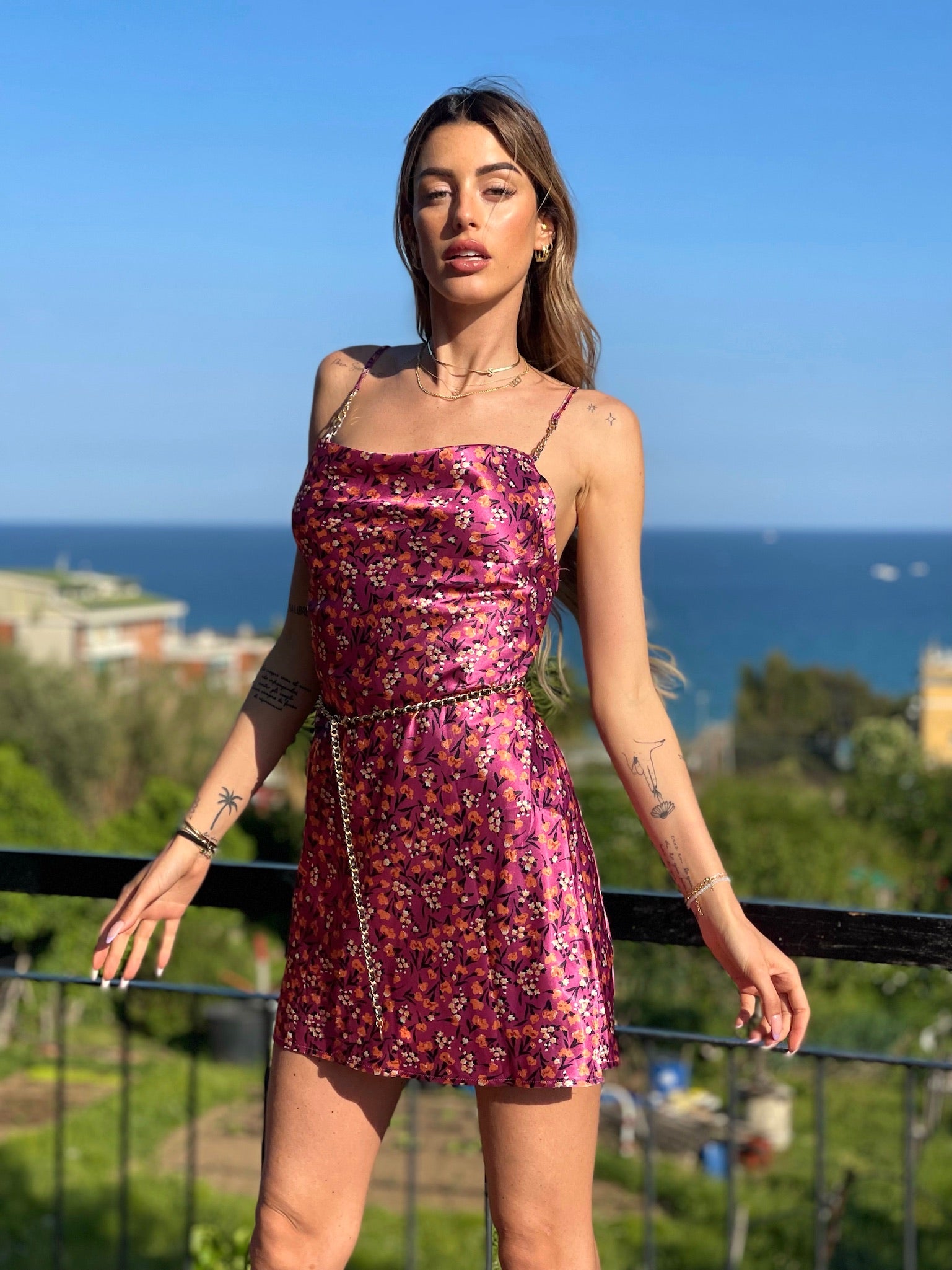 Abito a fiori fuxia - R.a. Boutique 