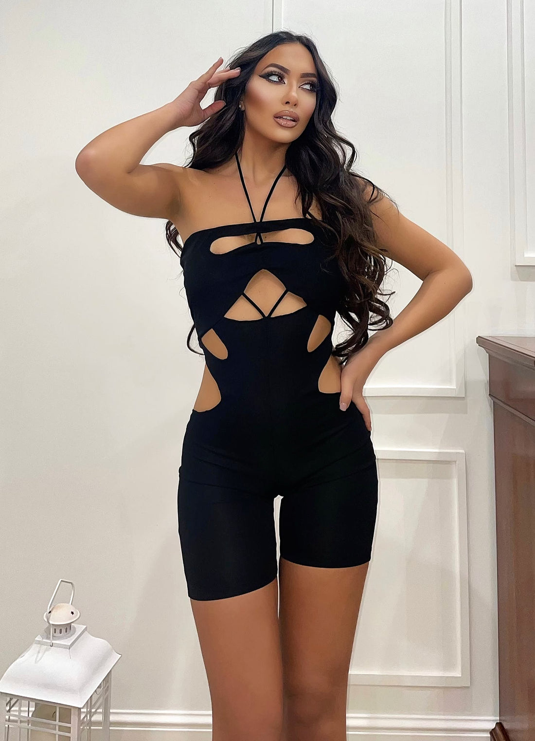 Tutina con fori e lacci - R.a. Boutique 