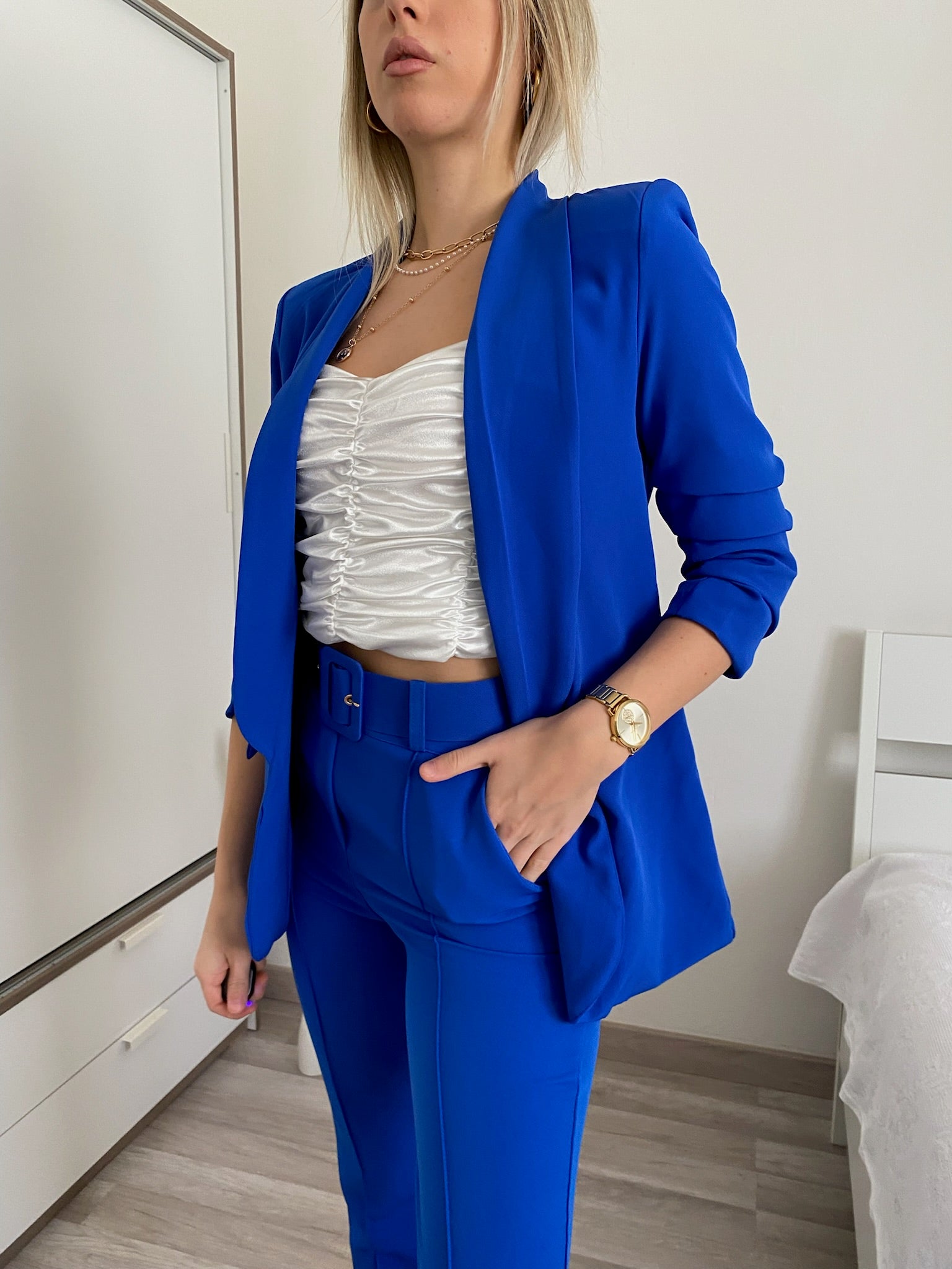 Completo giacca e pantalone blu elettrico - R.a. Boutique 