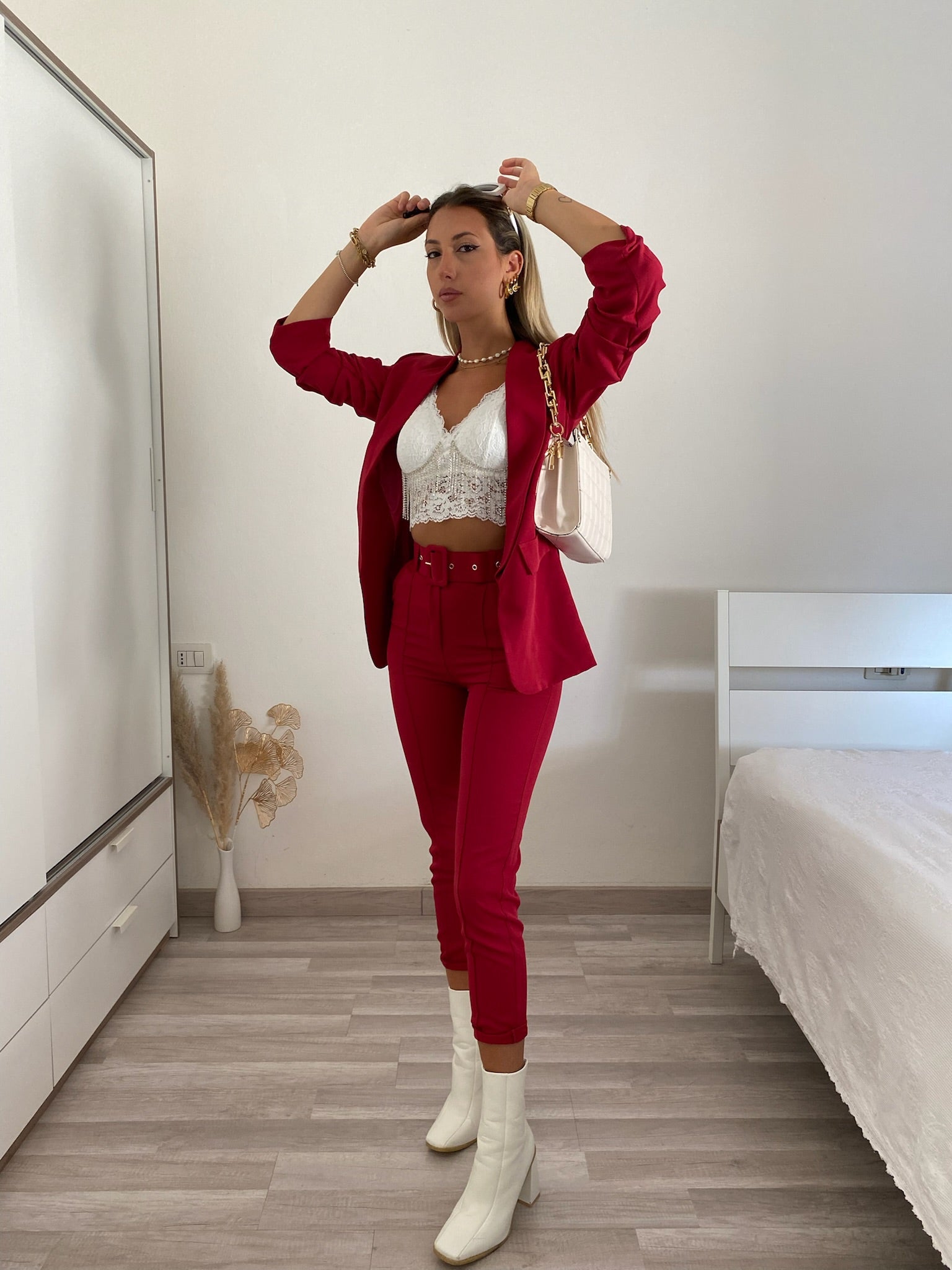 Completo giacca e pantalone ciliegia - R.a. Boutique 