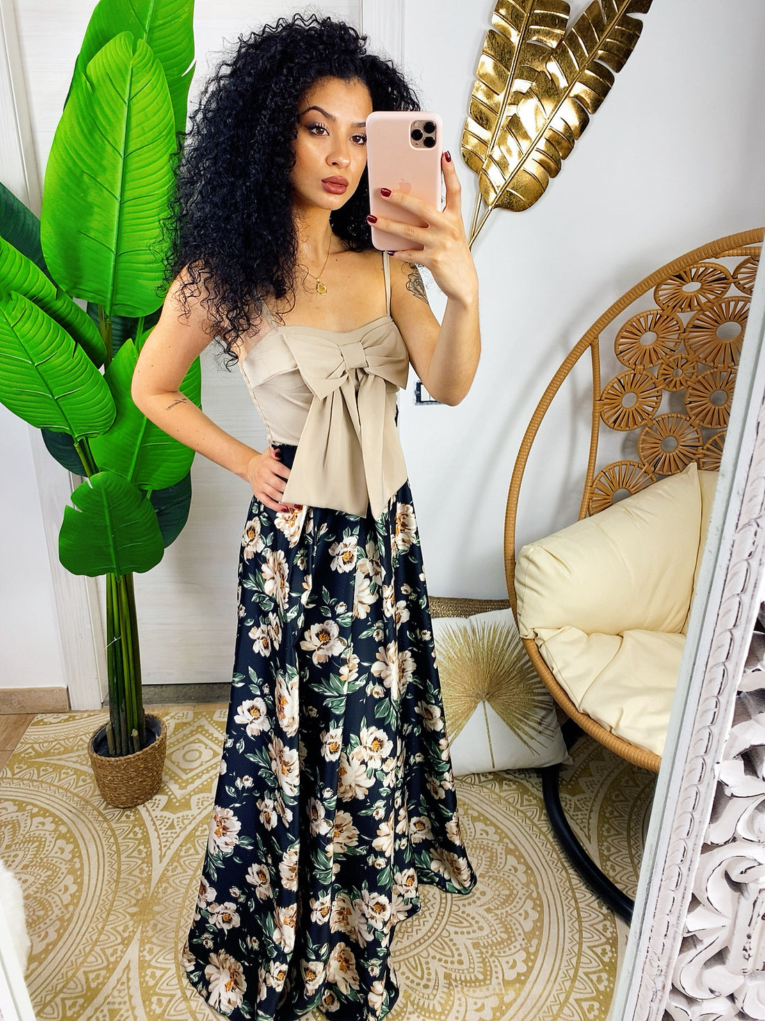 Maxi gonna in raso con fiori beige - R.a. Boutique 