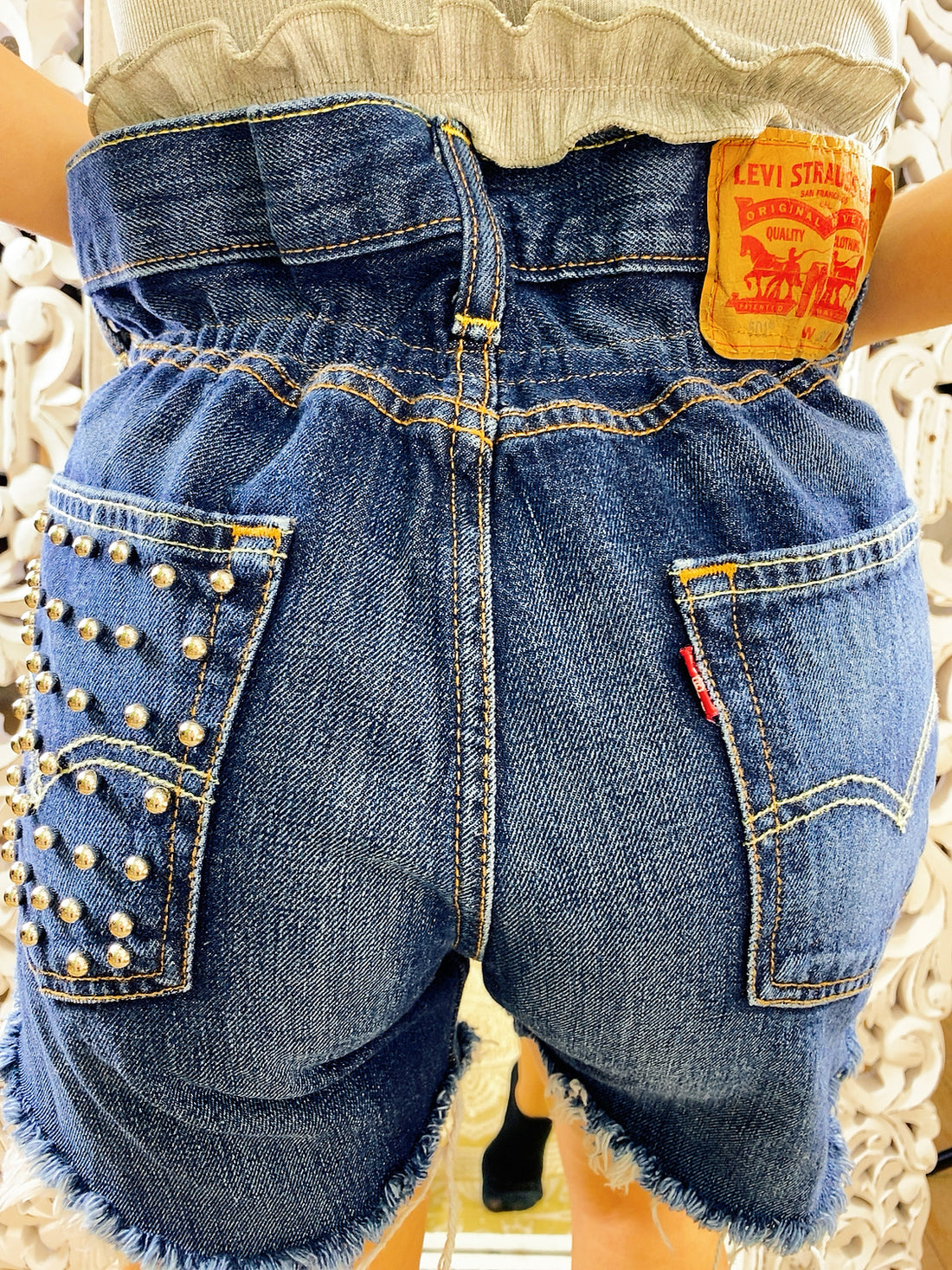 Short Vintage Levi’s jeans scuro con borchie argento - R.a. Boutique 