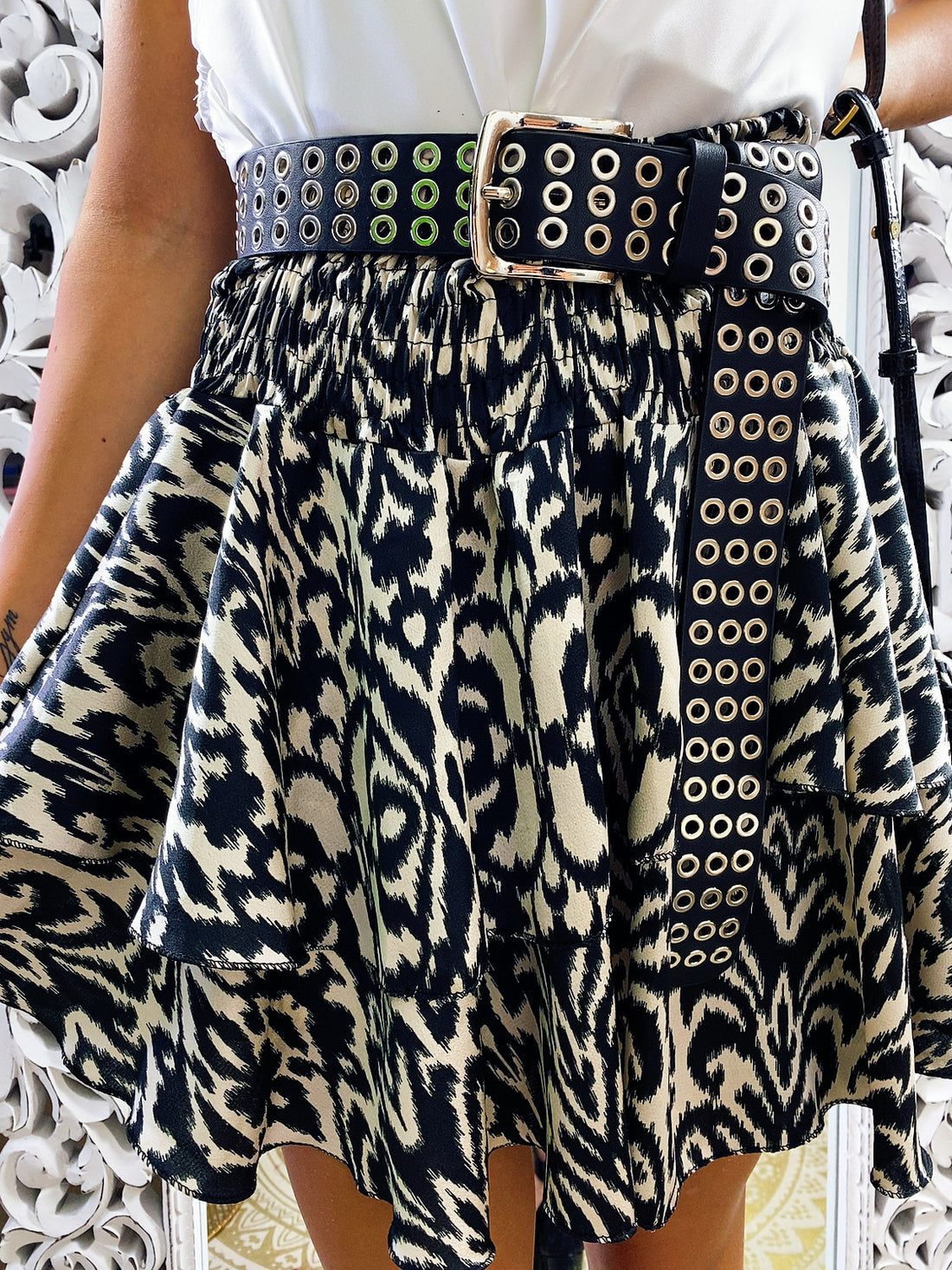 Gonna a balze a fiori neri - R.a. Boutique 