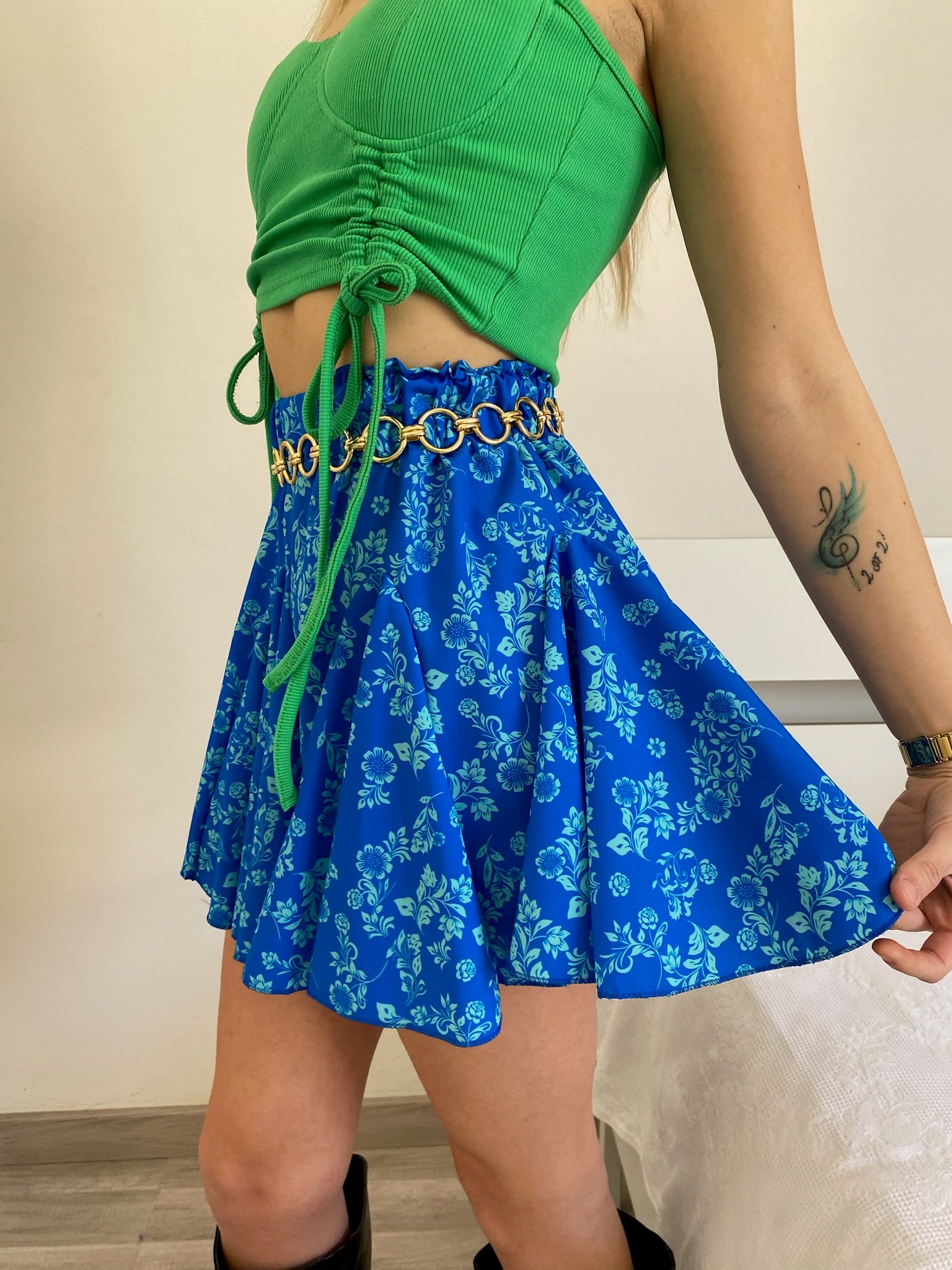 Gonna a ruota azzurra a fiorellini tiffany - R.a. Boutique 