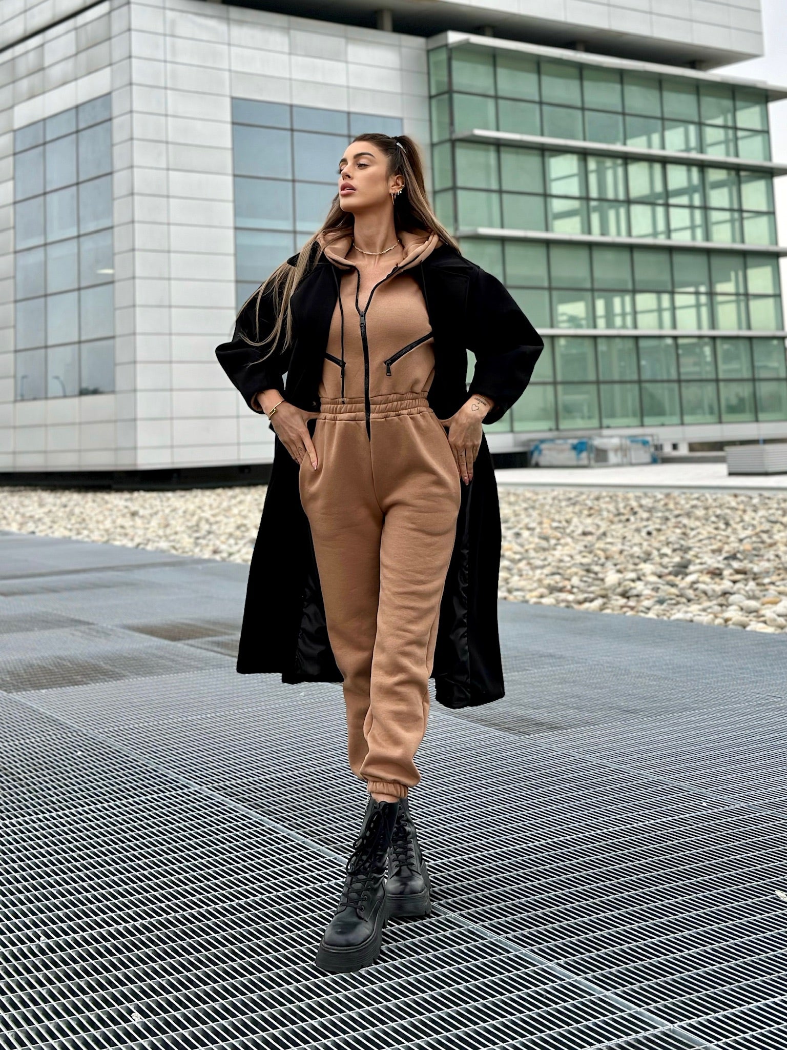 Cappotto over nero - R.a. Boutique 