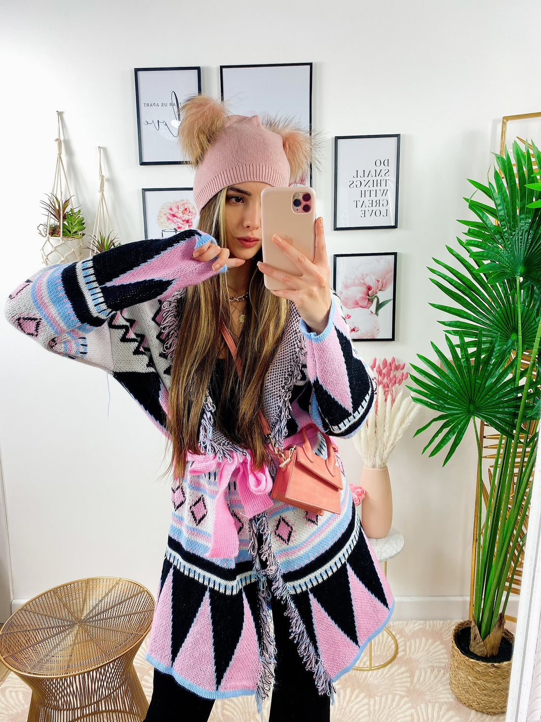 Cardigan rosa con frange e cinta - R.a. Boutique 