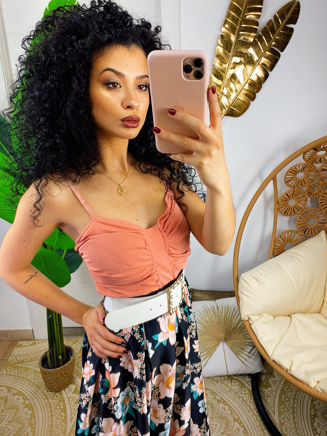 Top a bretellina con coppe - R.a. Boutique 