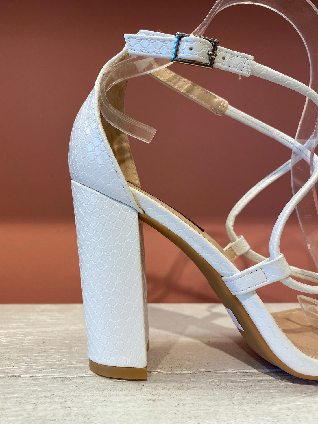 Sandali croco con lacci incrociati - R.a. Boutique 