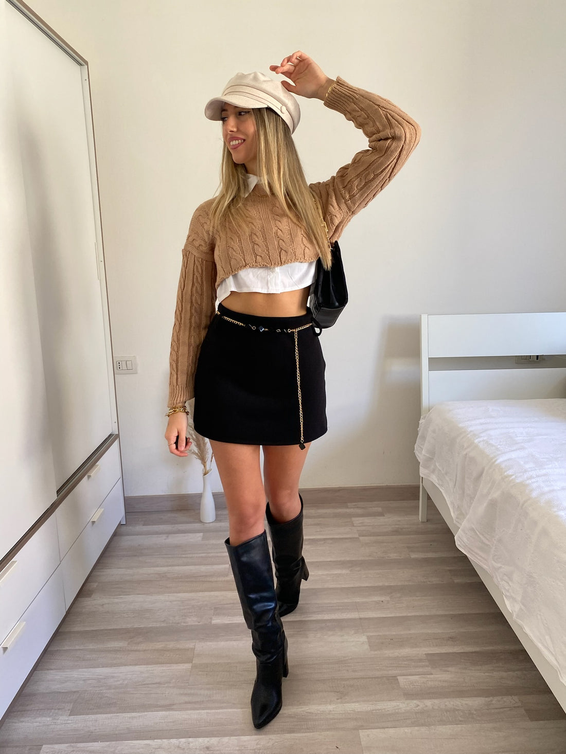 Pull crop a trecce Camel - R.a. Boutique 