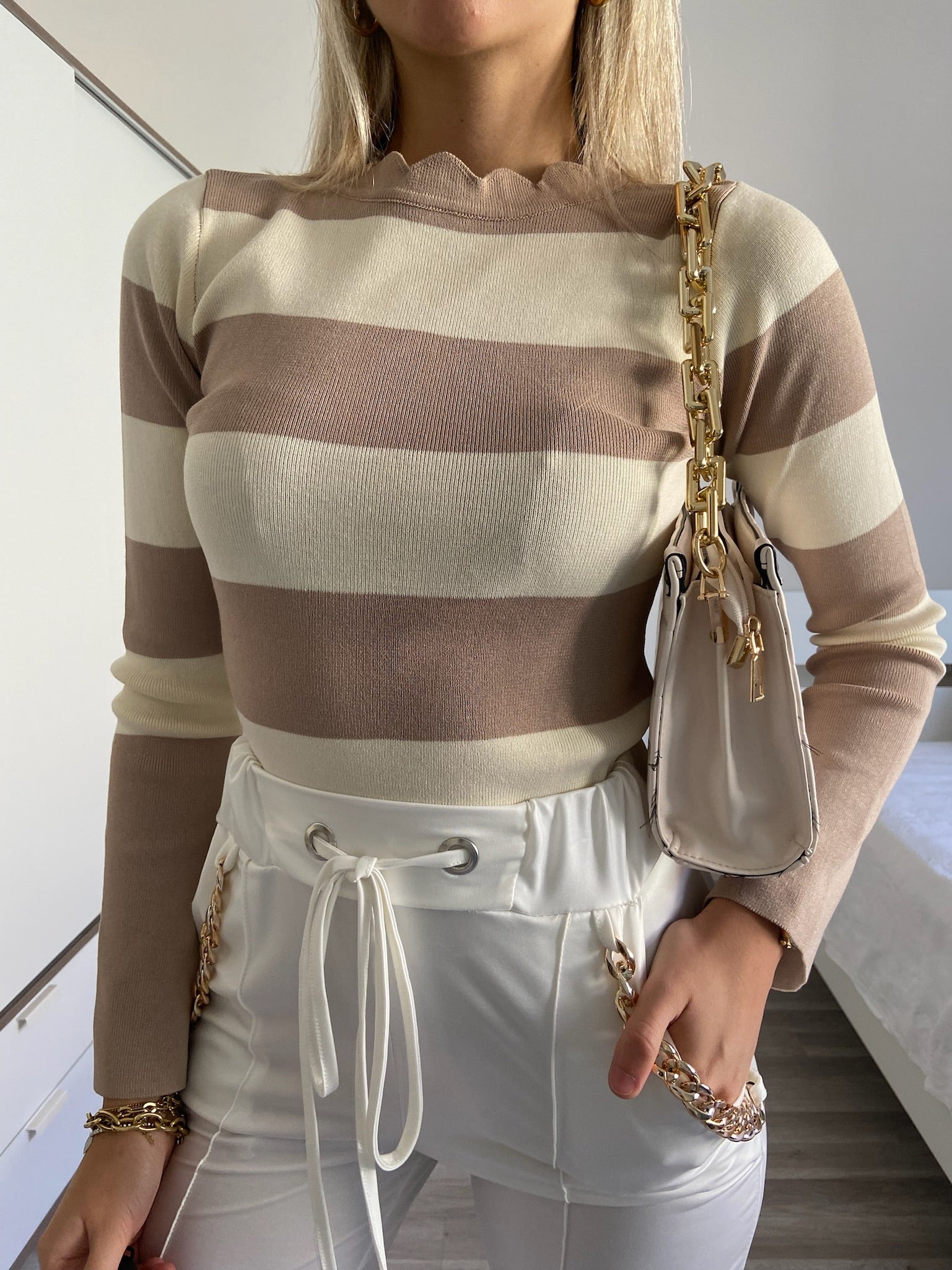 Maglione a righe con spacco nude - R.a. Boutique 