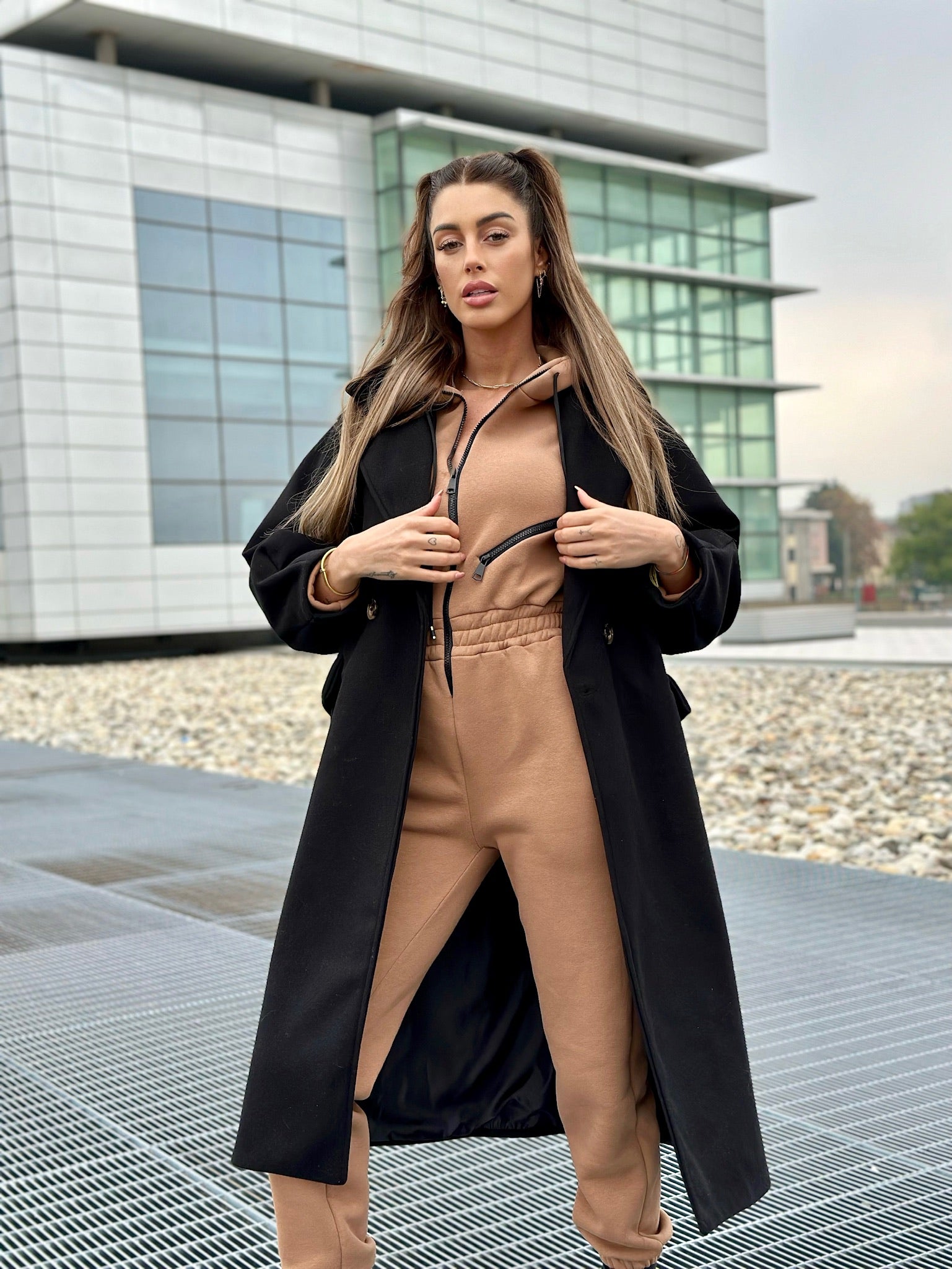 Cappotto over nero - R.a. Boutique 