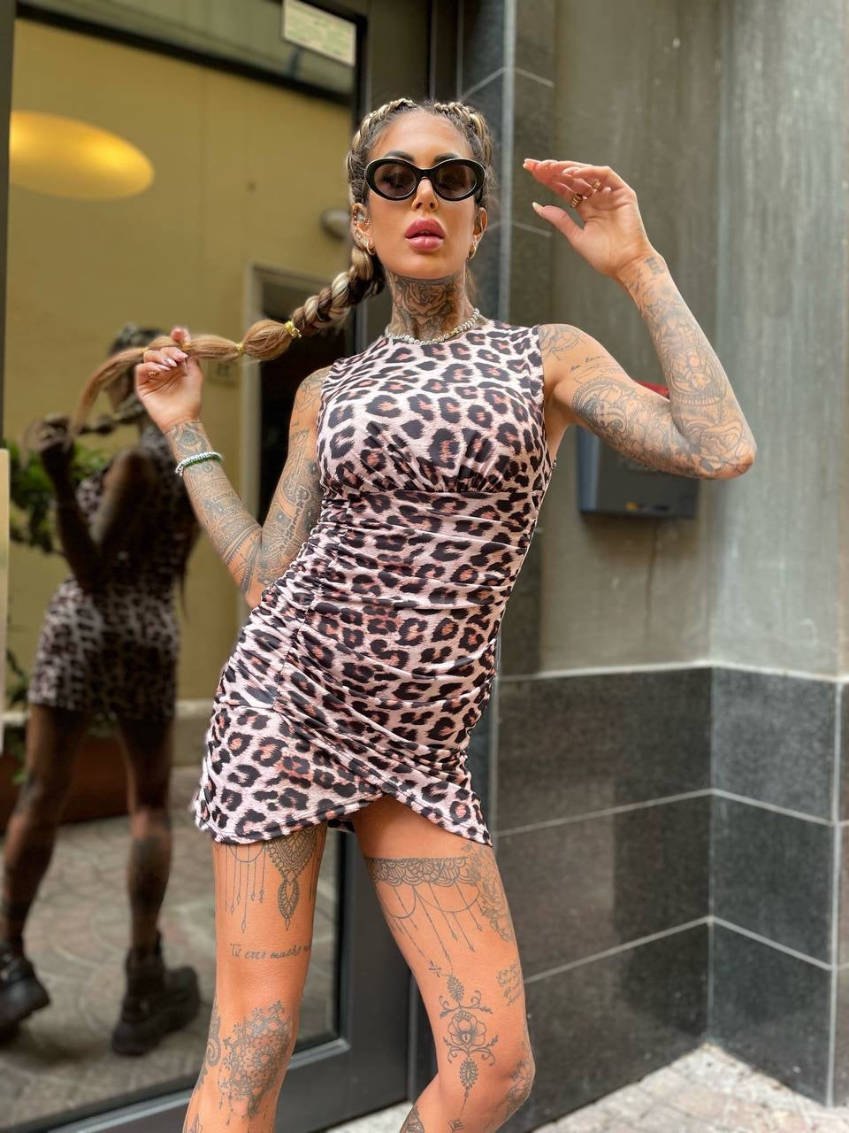 Abito animalier con arricciatura laterale - R.a. Boutique 