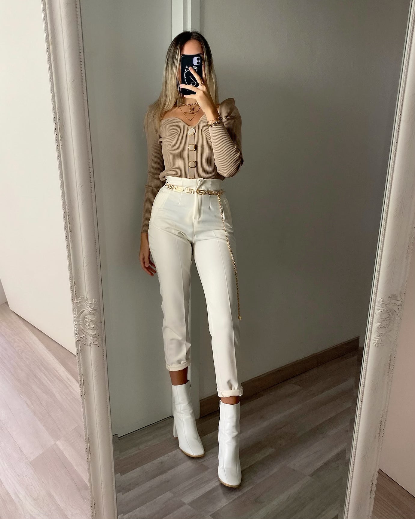 Maglioncino nude con bottoni gioiello - R.a. Boutique 