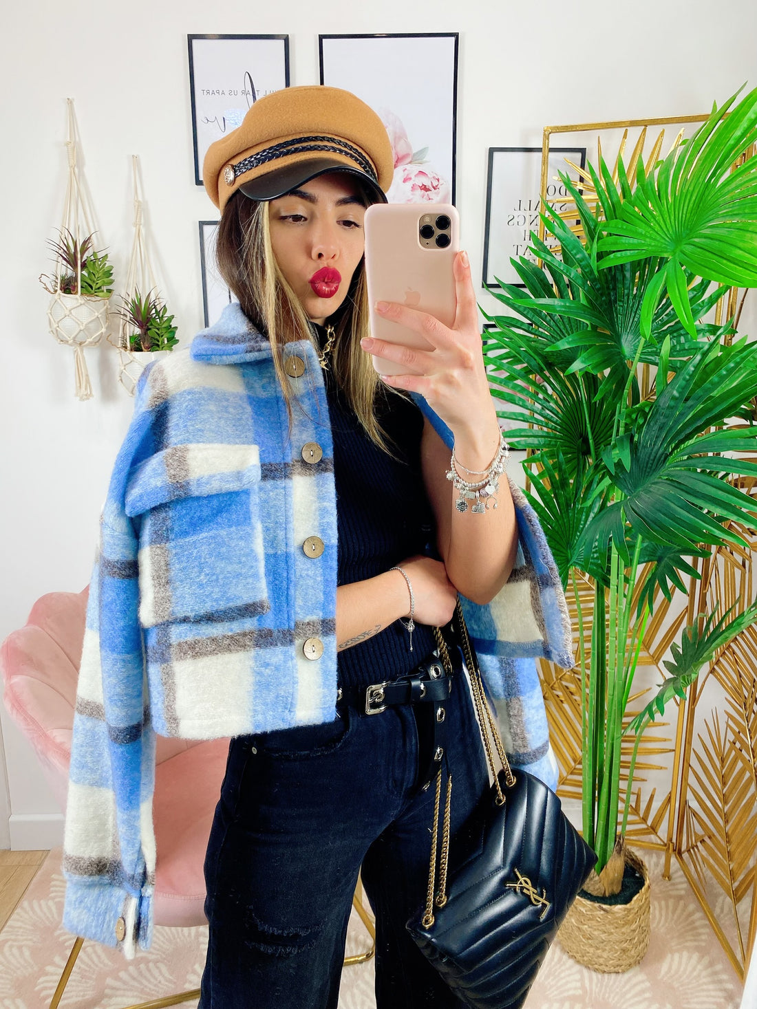 Giacca a quadri corta celeste dettagli neri - R.a. Boutique 