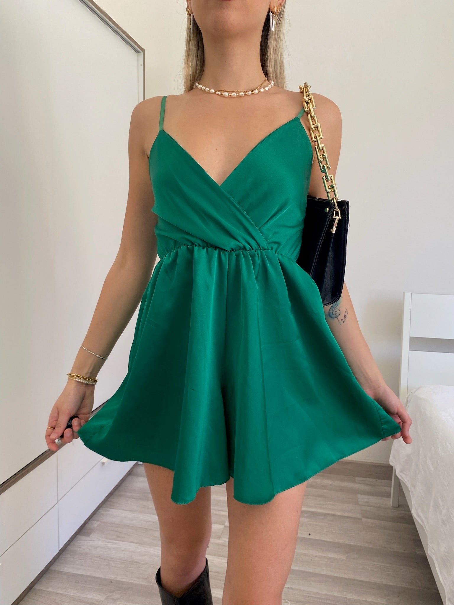 Tutina in raso verde - R.a. Boutique 