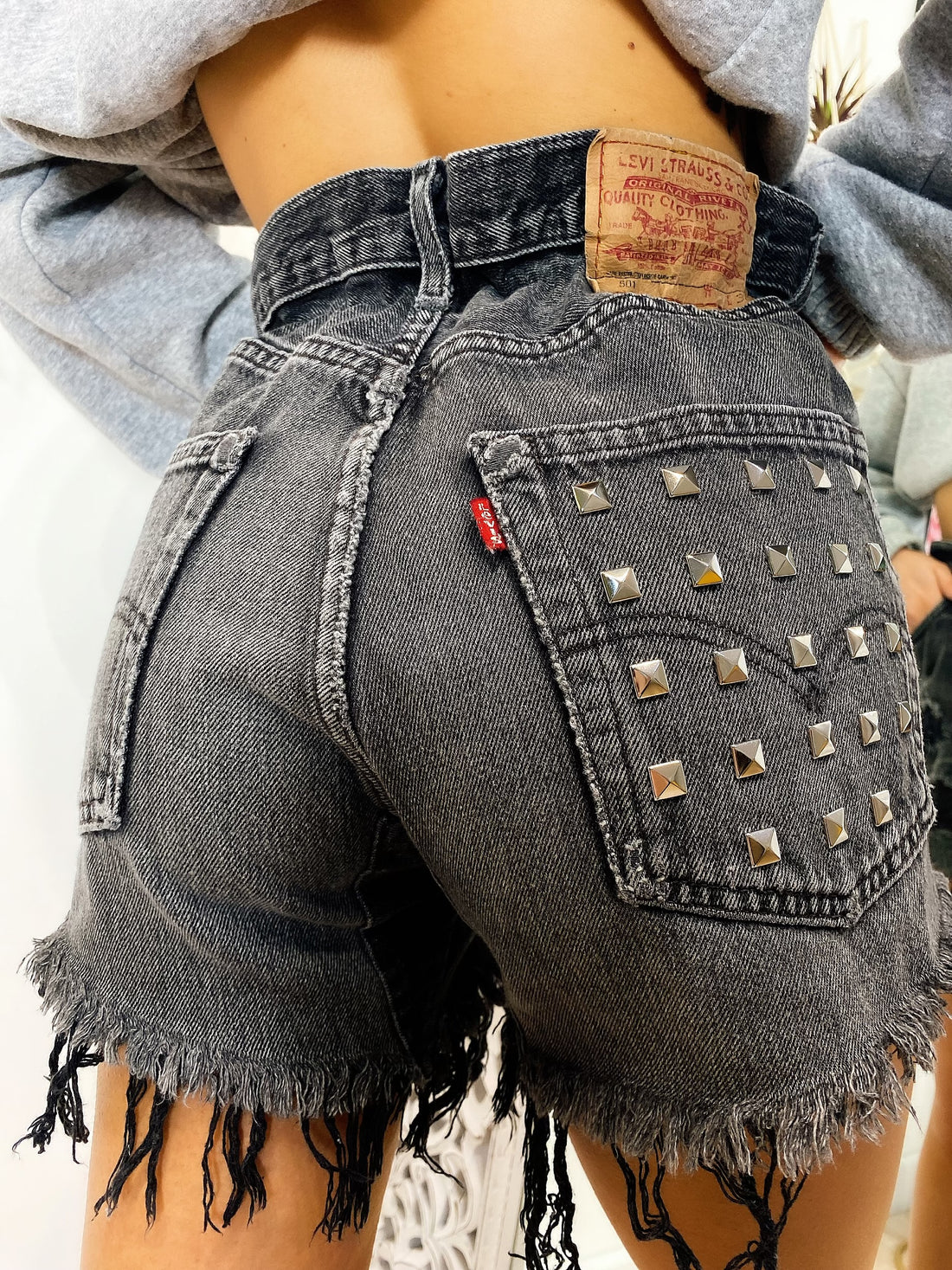 Short Levi’s Vintage Nero con Borchie - R.a. Boutique 