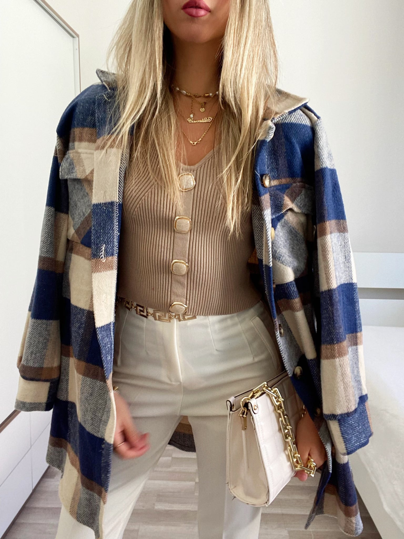 Maglioncino nude con bottoni gioiello - R.a. Boutique 