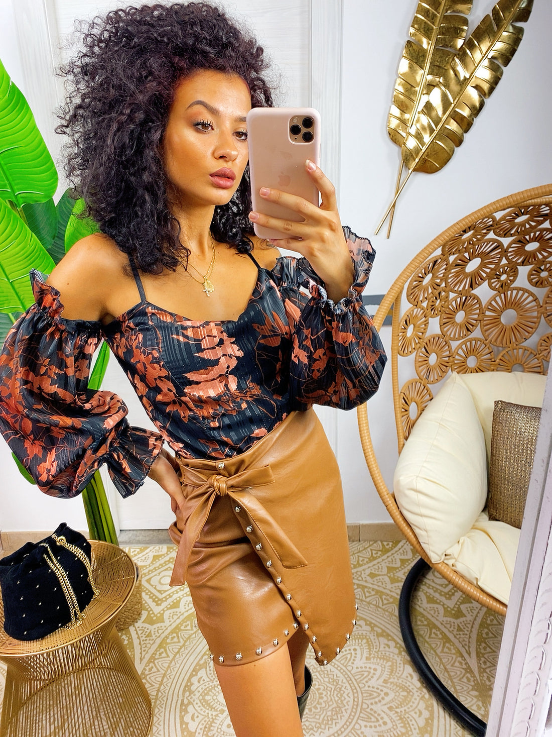 Gonna in ecopelle con borchie - R.a. Boutique 