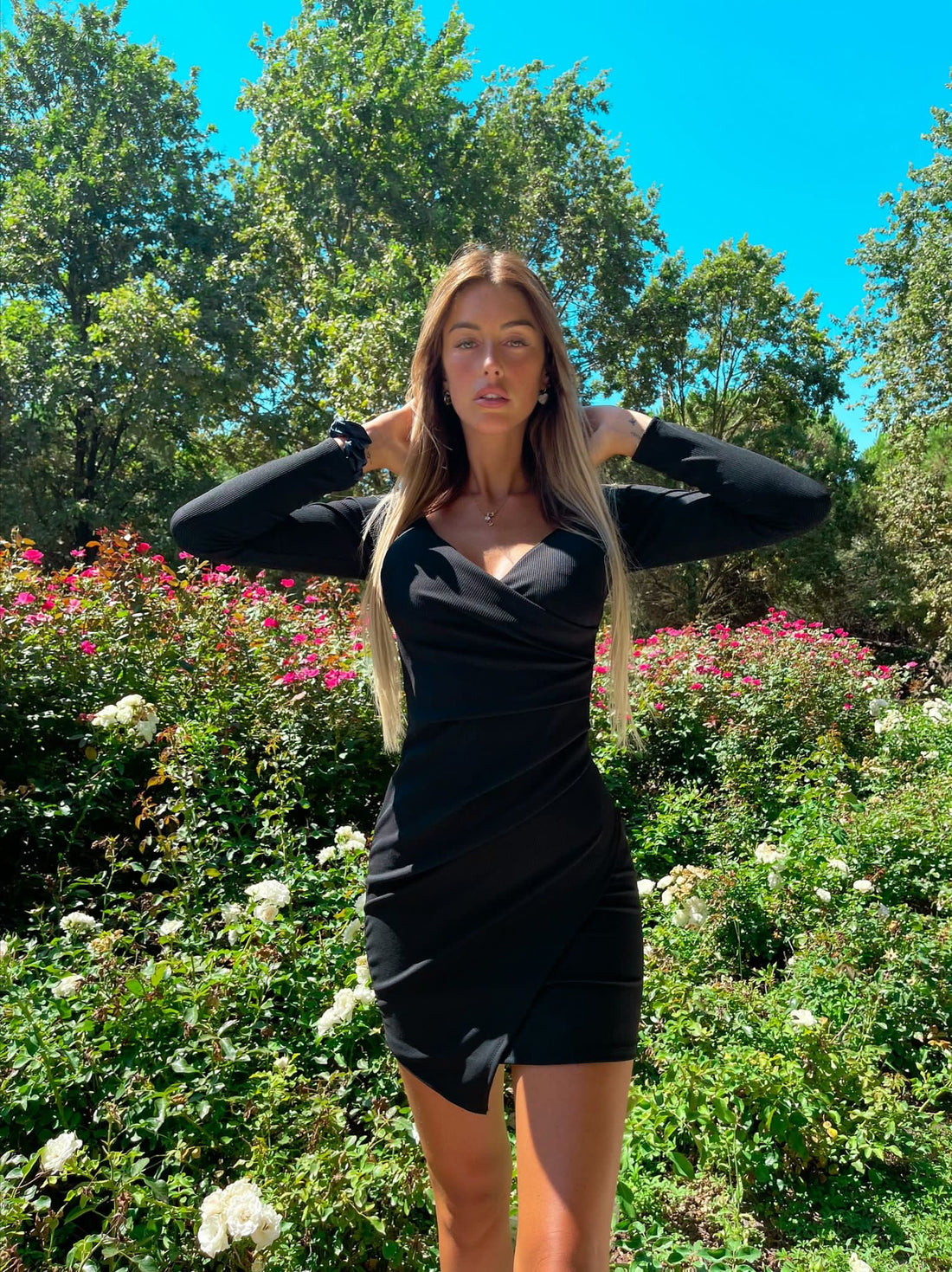 Abito incrociato nero manica lunga - R.a. Boutique 