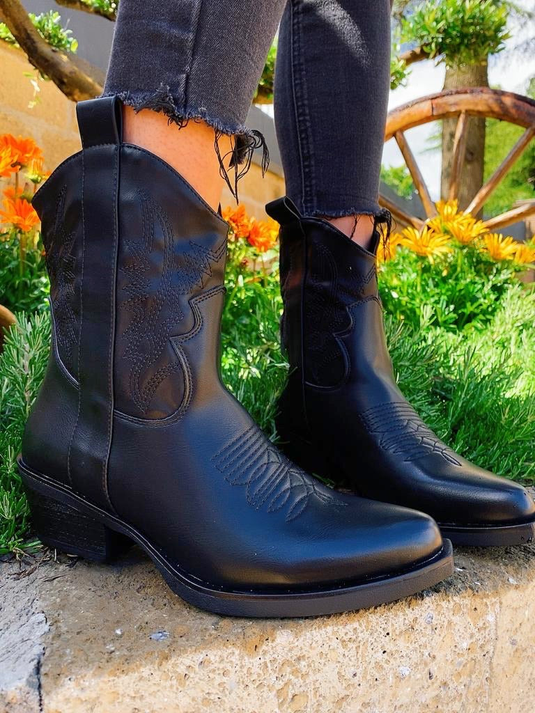 Texano con ricami basso - R.a. Boutique 