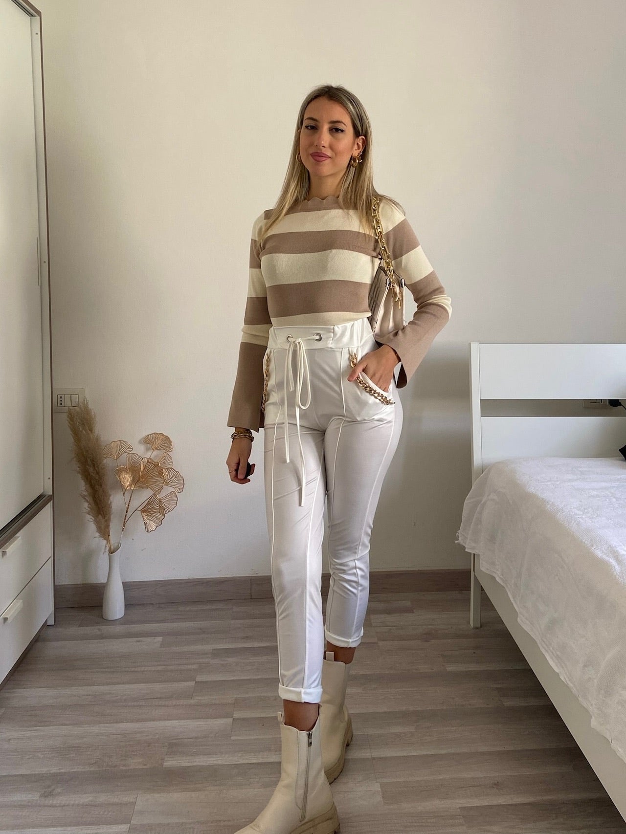 Maglione a righe con spacco nude - R.a. Boutique 