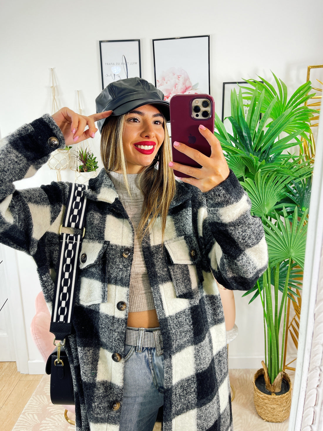 Cappello in eco pelle con visiera - R.a. Boutique 