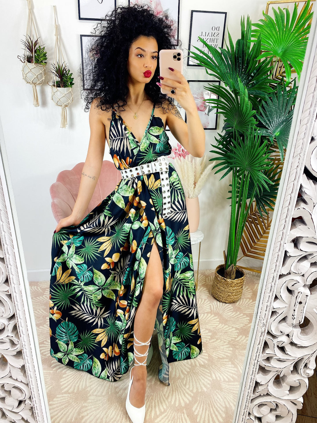 Abito in raso floreale con maxi spacco nero - R.a. Boutique 