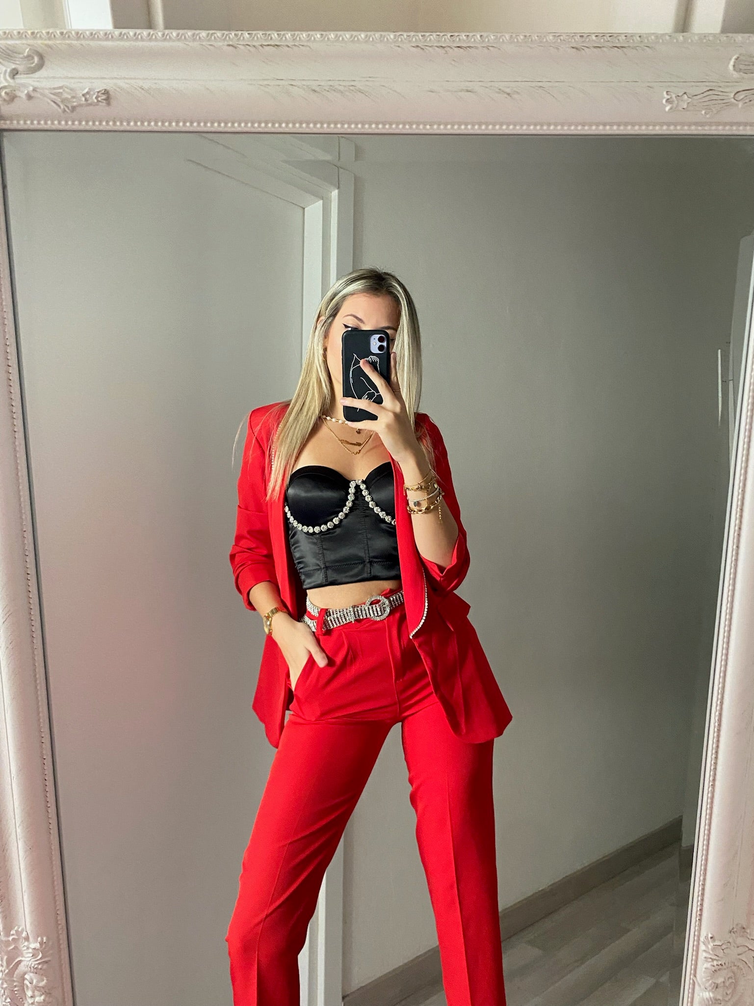 Completo giacca e pantalone strass rosso - R.a. Boutique 