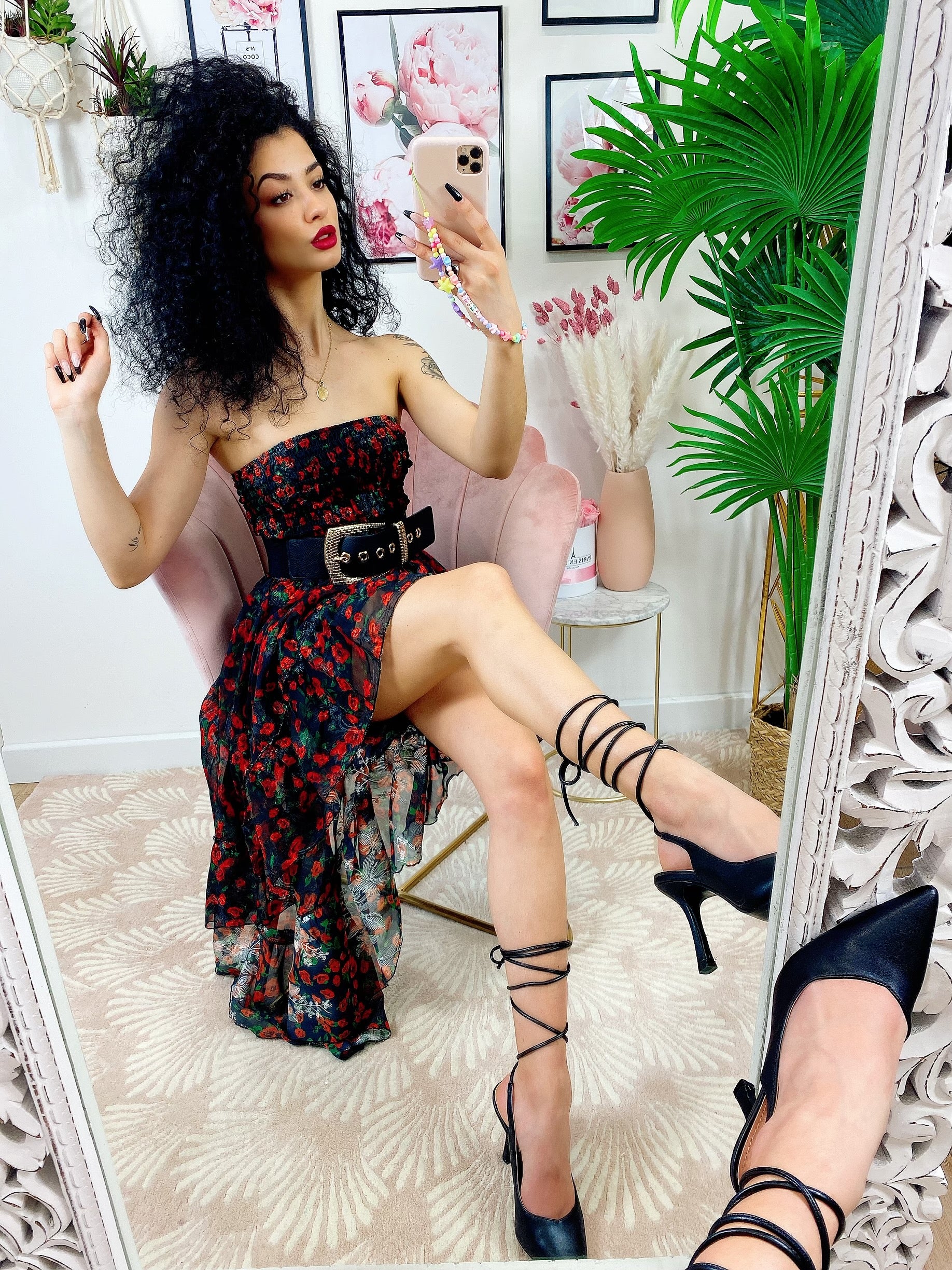 Abito a fascia nero a fiori rossi - R.a. Boutique 